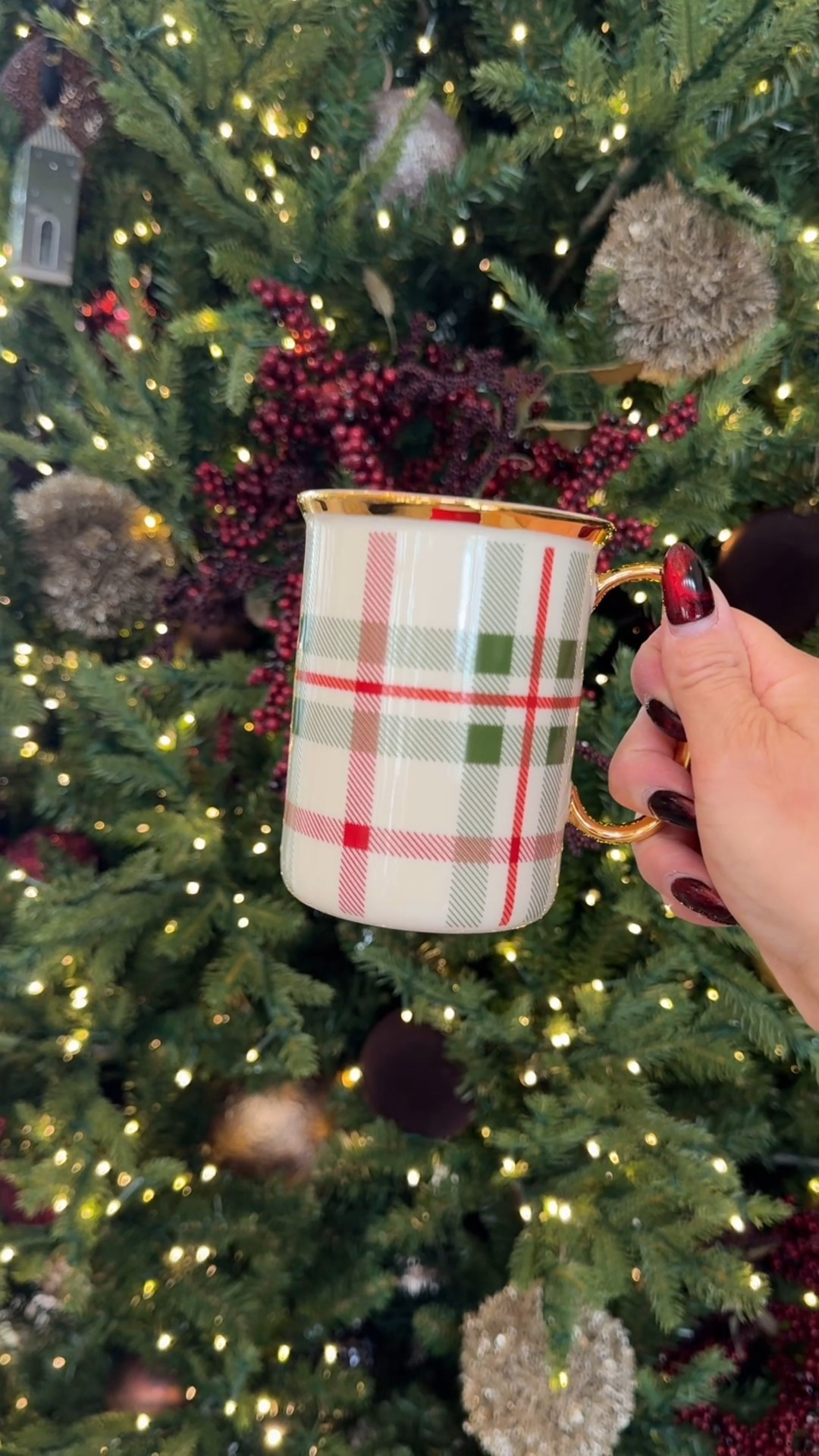 How cute are these holiday plaid mugs?! I’m typically an iced latte girl but when it gets cold, I can’t help but make a cozy drink. 

#LTKHome #LTKHoliday #LTKSeasonal