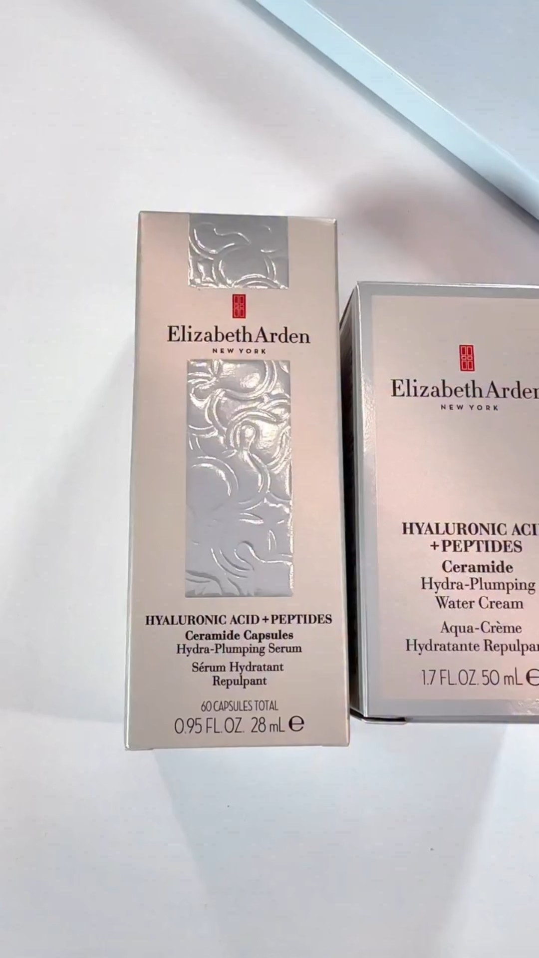 Fall + winter weather = instant dry skin 😩🍂 but not this year!
•
•
•

#elizabetharden #fallskincaretips #winterskincare #hydrationboost #glowingskintips #ceramides #peptidepower #healthyskinjourney #selfcareseason #radiantskinjourney #moisturelock #smarterskincare #communityxseen #beautyreel

#LTKSeasonal #LTKU #LTKBeauty