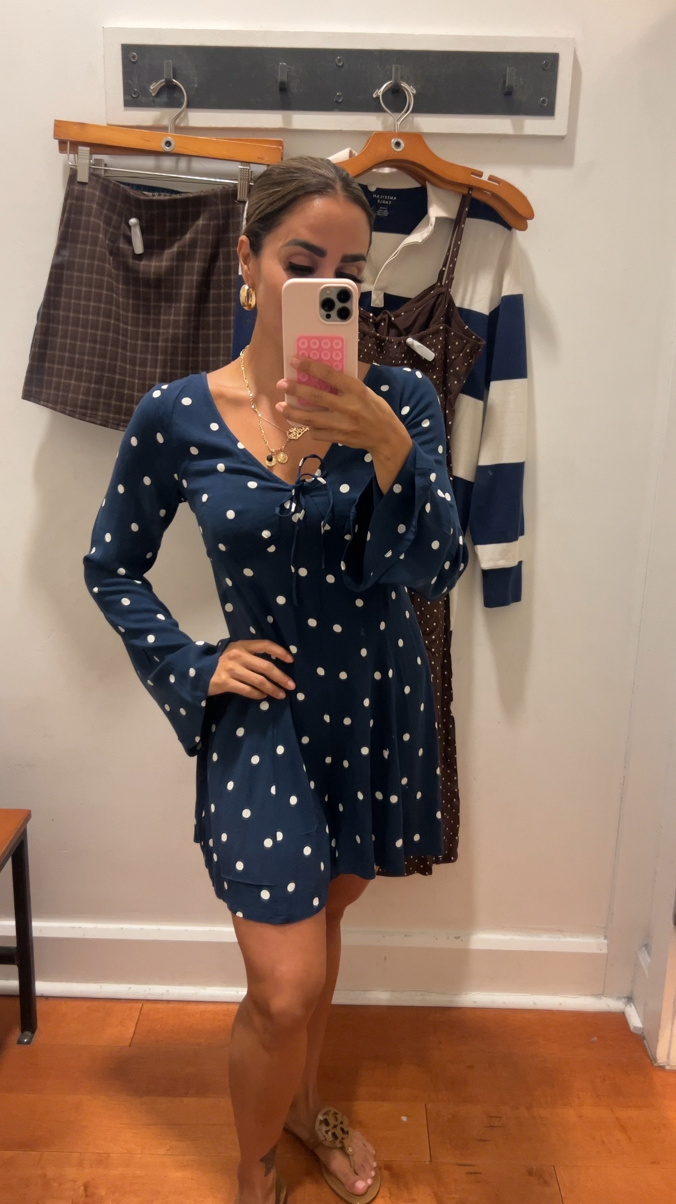 I’m wearing a size Small (regular). I am 5’0” and 115 lbs. 34B

#LTKFindsUnder50 #LTKSaleAlert #LTKStyleTip