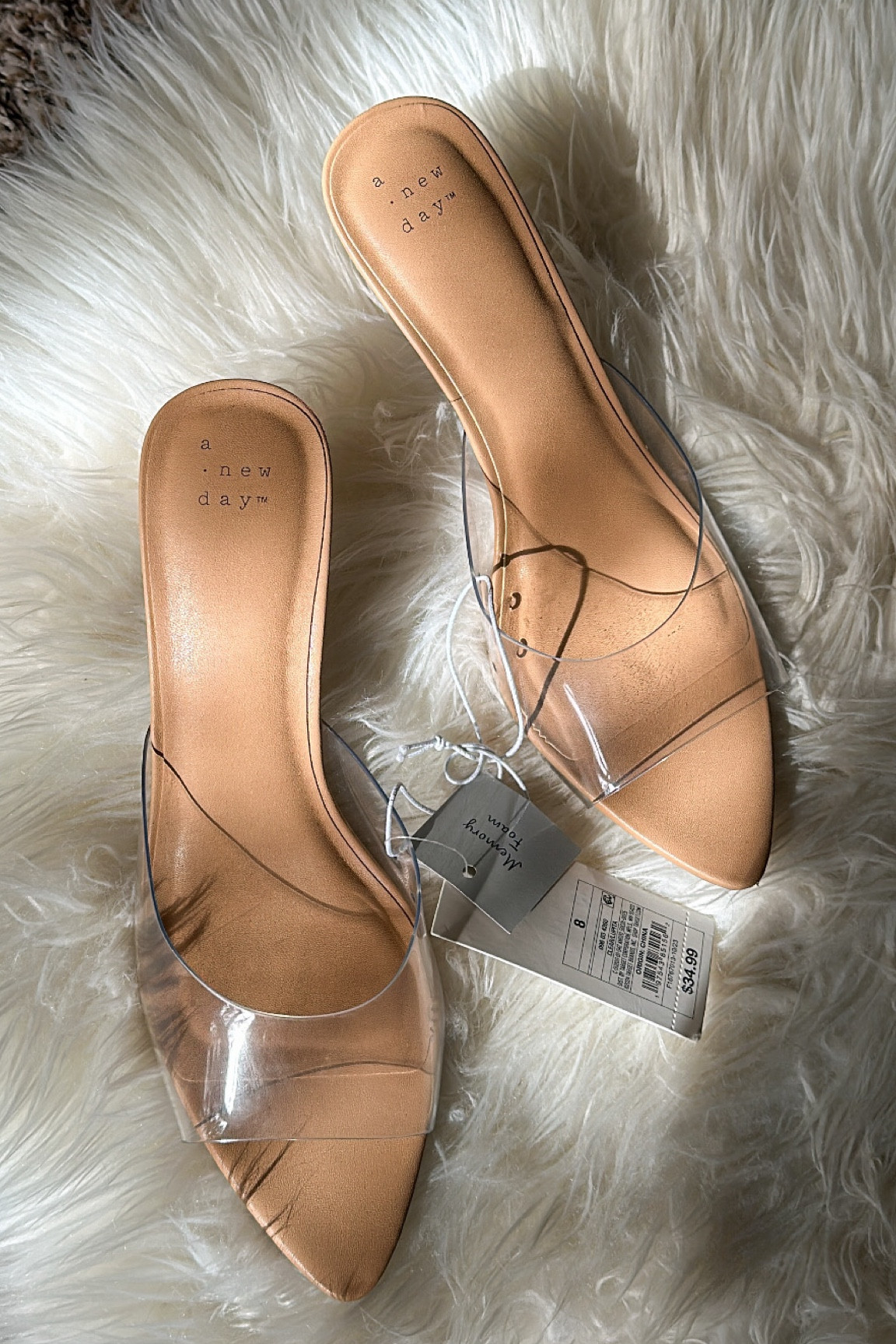 Reposting these heels because they are gorgeous. Don’t think just get them! So comfy, stylish and cute. Pair them with some mid length denim skirt or some jeans. Must have for your wardrobe. #target #targetfashion #targetfinds #targetstyle #targetshoes