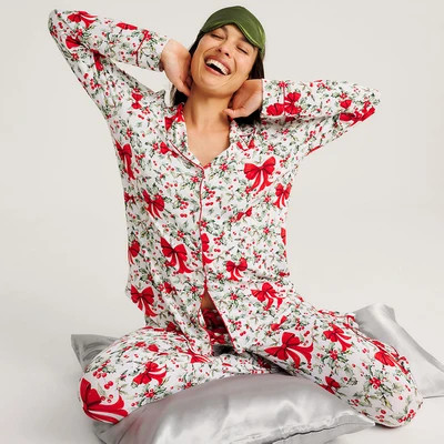Happy Holly-days Women's Luxe Pajama Pant Set | Posh Peanut