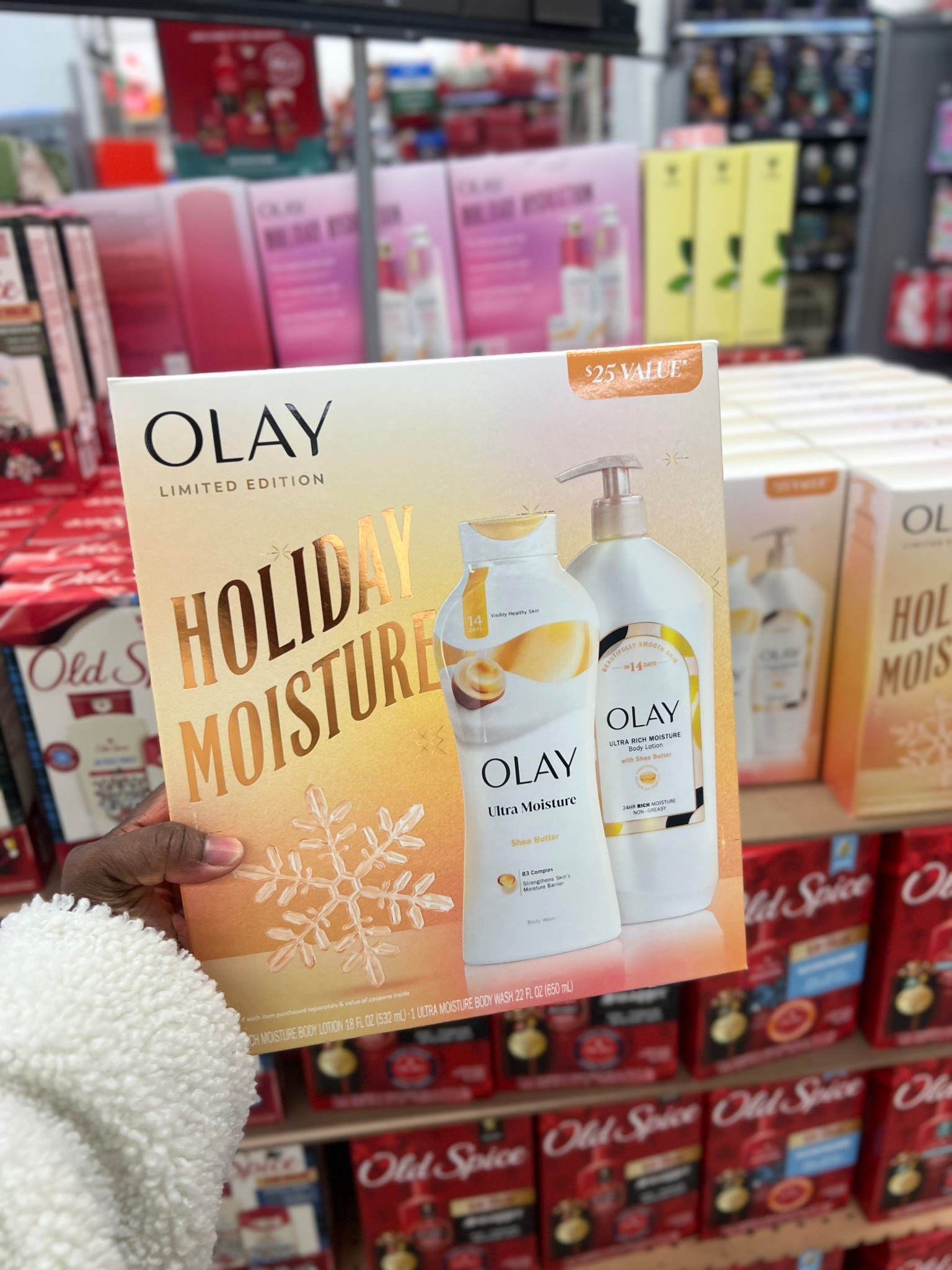 Gift guides from Walmart 
Olay holiday scents for $10 

#LTKHoliday #LTKGiftGuide #LTKSeasonal