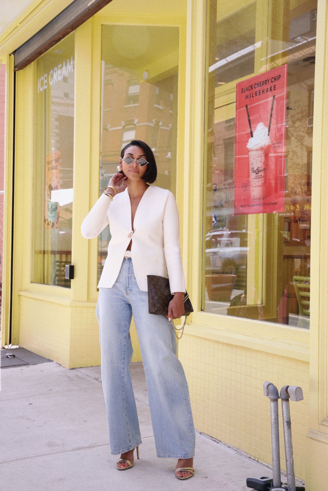 Spring fashion with jeans 

#LTKStyleTip #LTKFindsUnder100 #LTKOver40