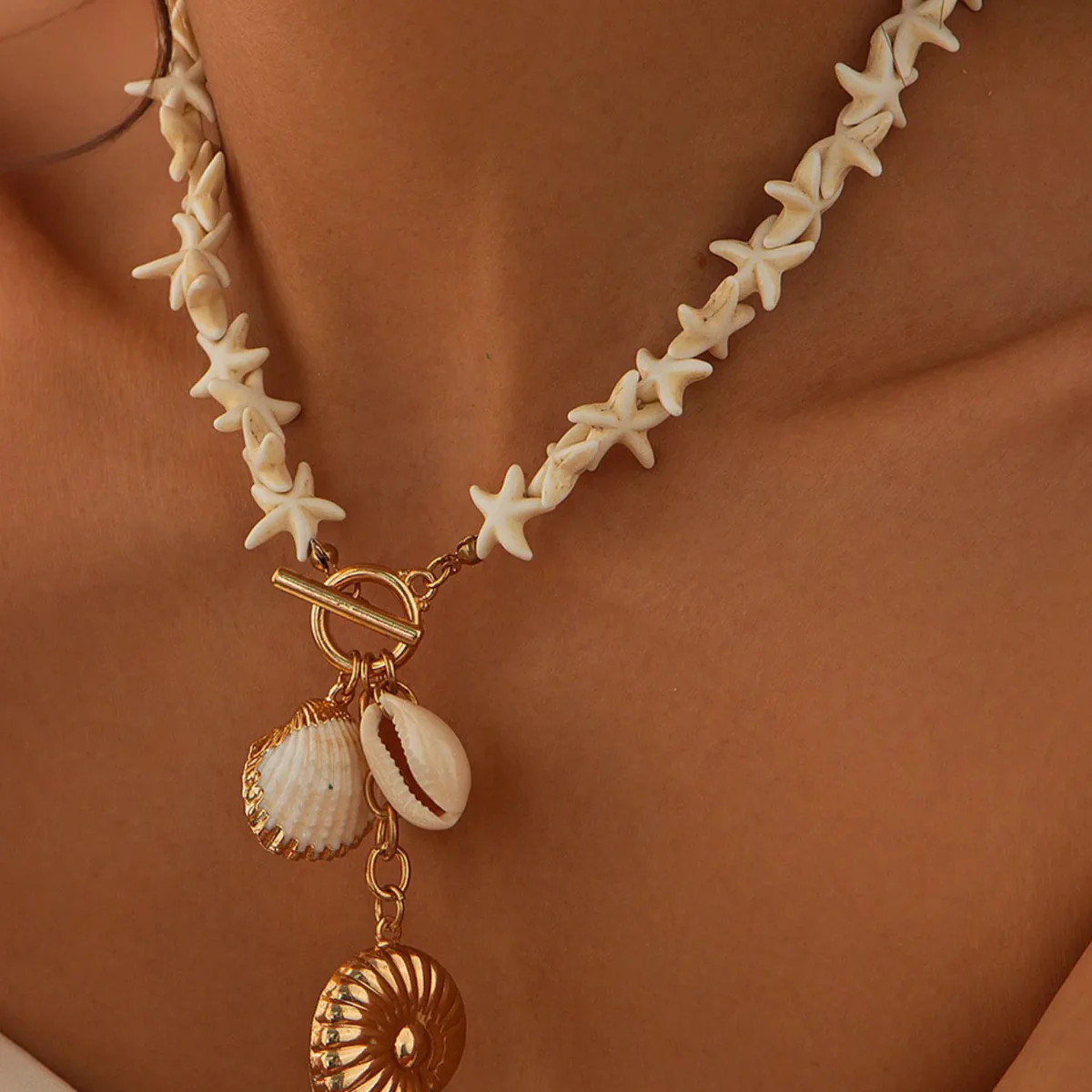 Starfish Shell Pendant Necklace | Charming Charlie