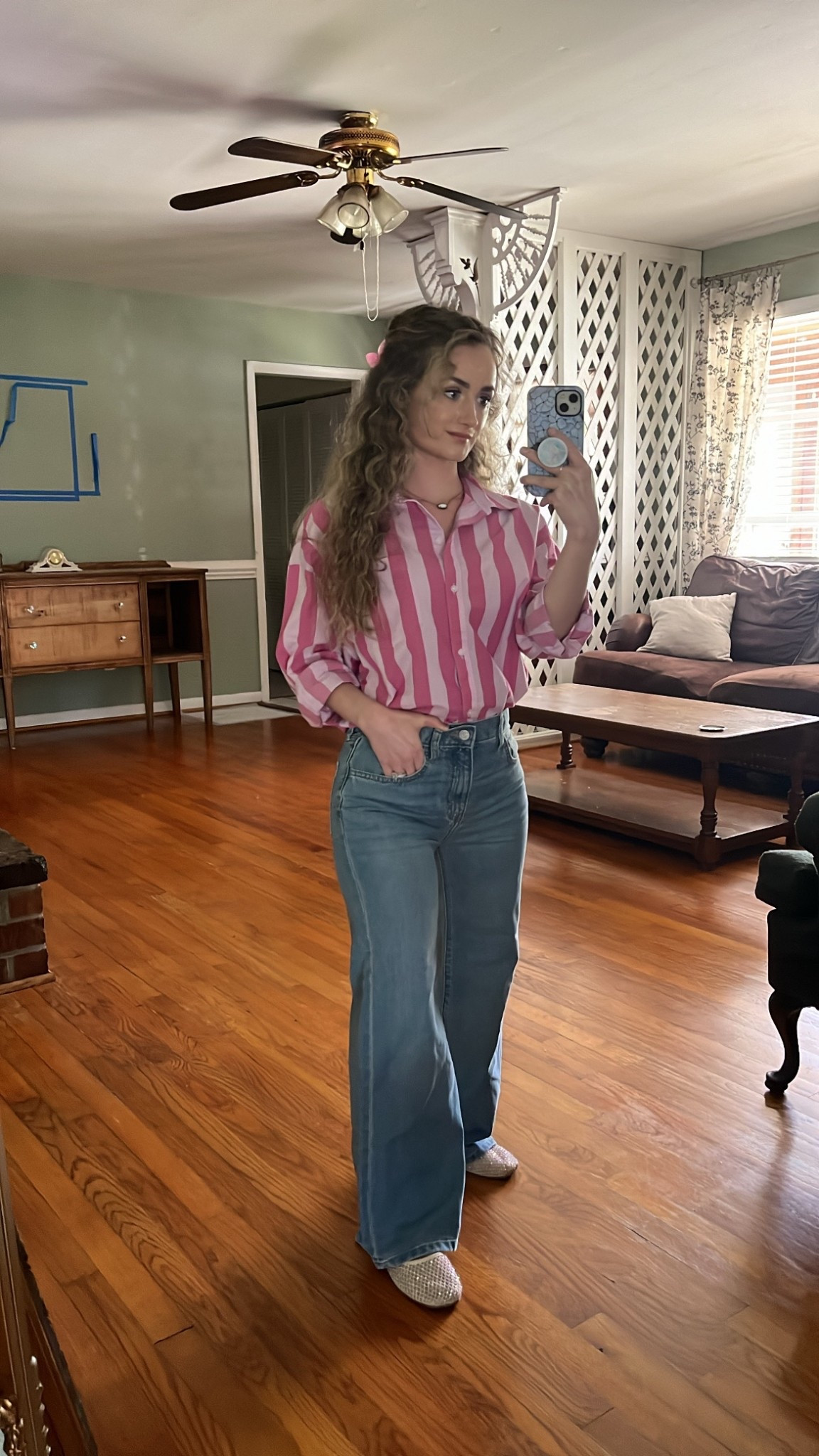 Loving stripes and button downs lately!! What I wore to work as a self employed floral preservationist. Wearing an XS petite in the top . 💗 

#LTKootd #LTKdayinmylife #LTKPetite