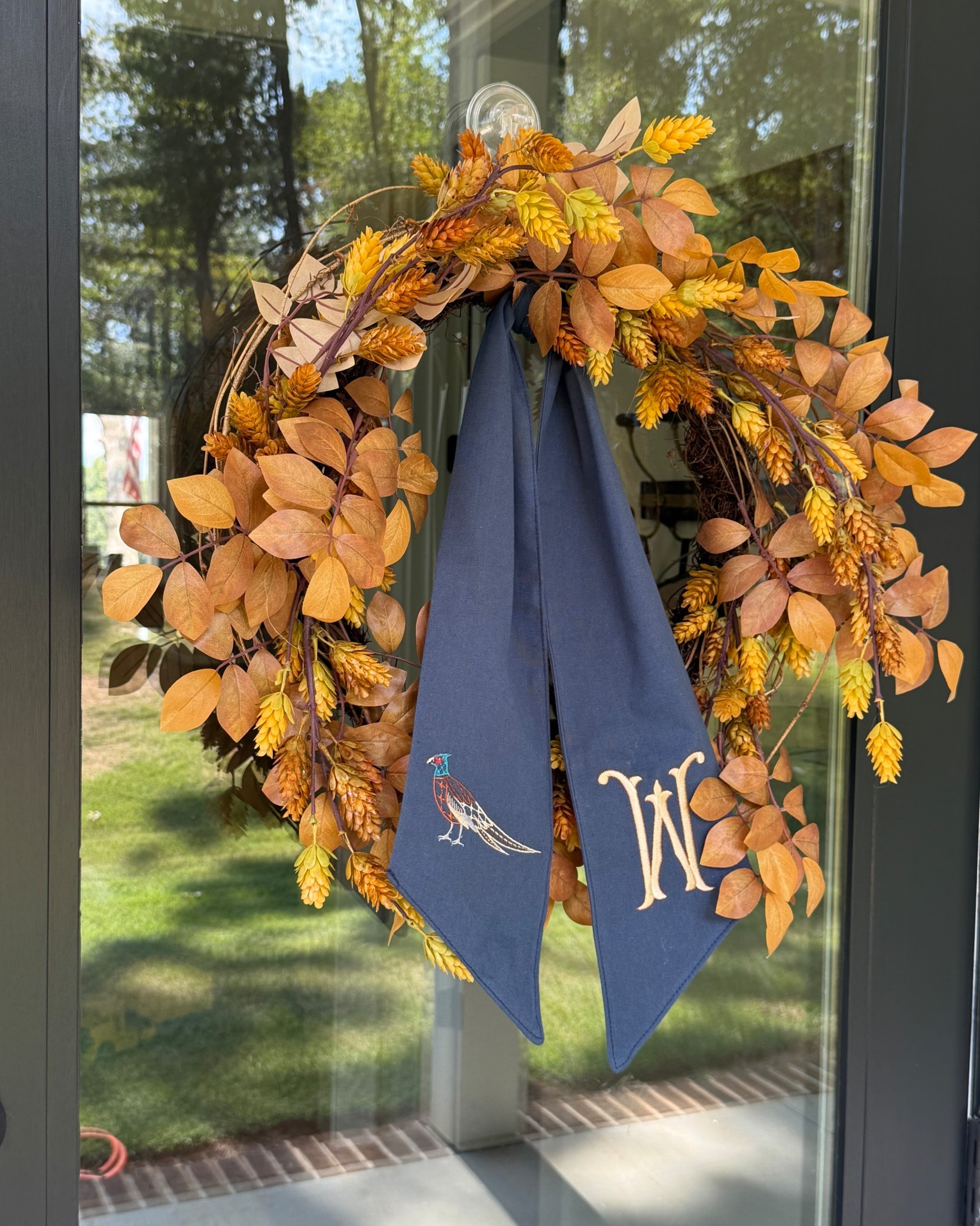 The perfect wreath for fall! I just added this to my back door and I'm obsessed! ✨


#LTKSeasonal #LTKHome