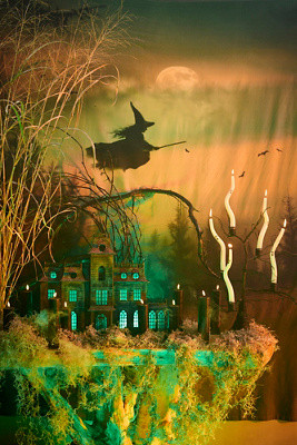 Terrain Concordville Spooky Village Victorian House | Anthropologie (US)