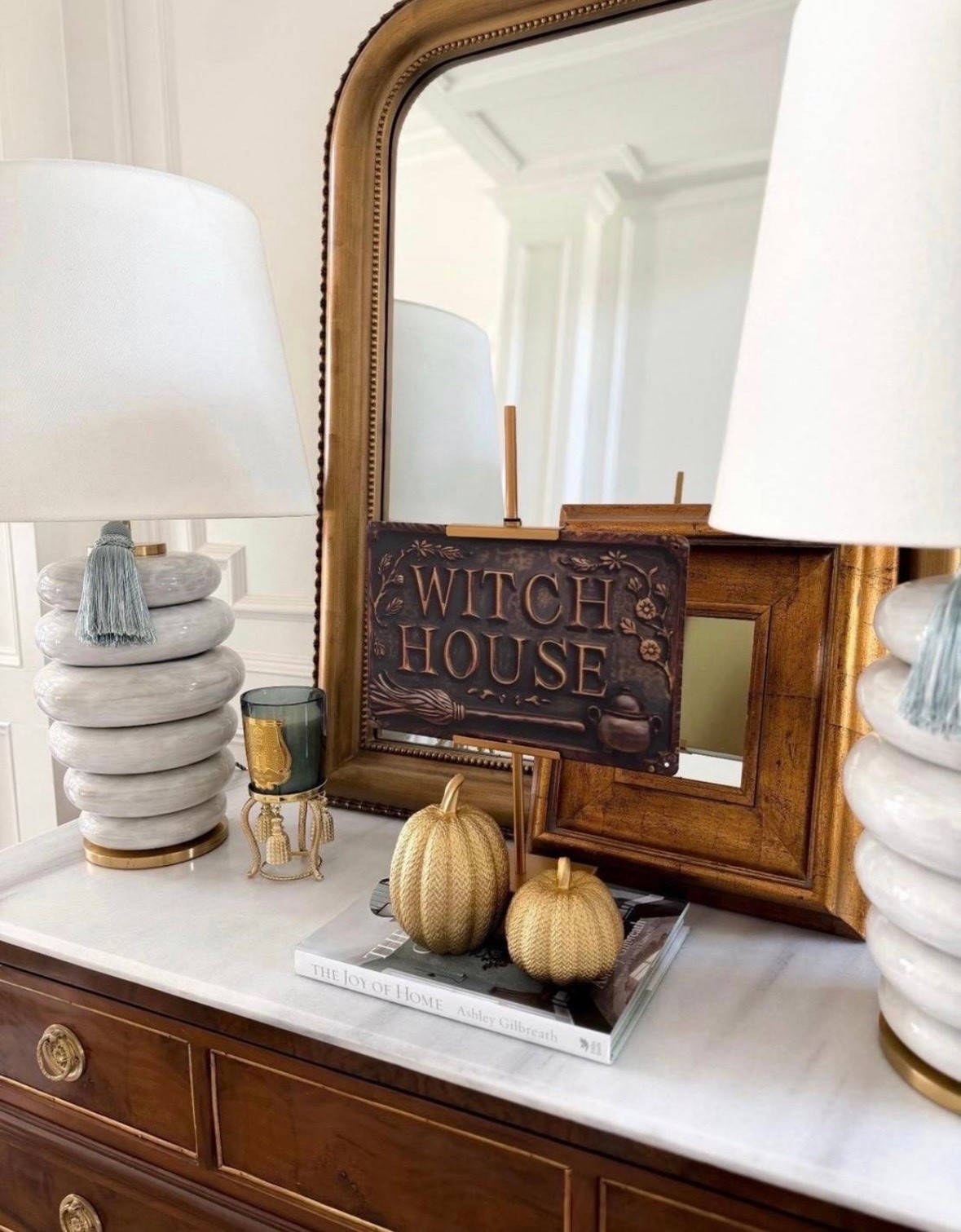 A little moody, a little magical, and completely beautiful. 🖤🍂 I love how these subtle Halloween touches can make a space feel festive without going over the top.
Would you add a little witchy detail to your home?
Follow @miriamobrien on Instagram & TikTok for more home inspiration!
#HalloweenDecor #WitchyDecor #FallDecor #HalloweenHome #MoodyDecor #HomeDecor #FallHome #ElegantHalloween #HomeInspiration #SpookySeason #MiriamOBrien

#LTKSeasonal #LTKOver40 #LTKHome