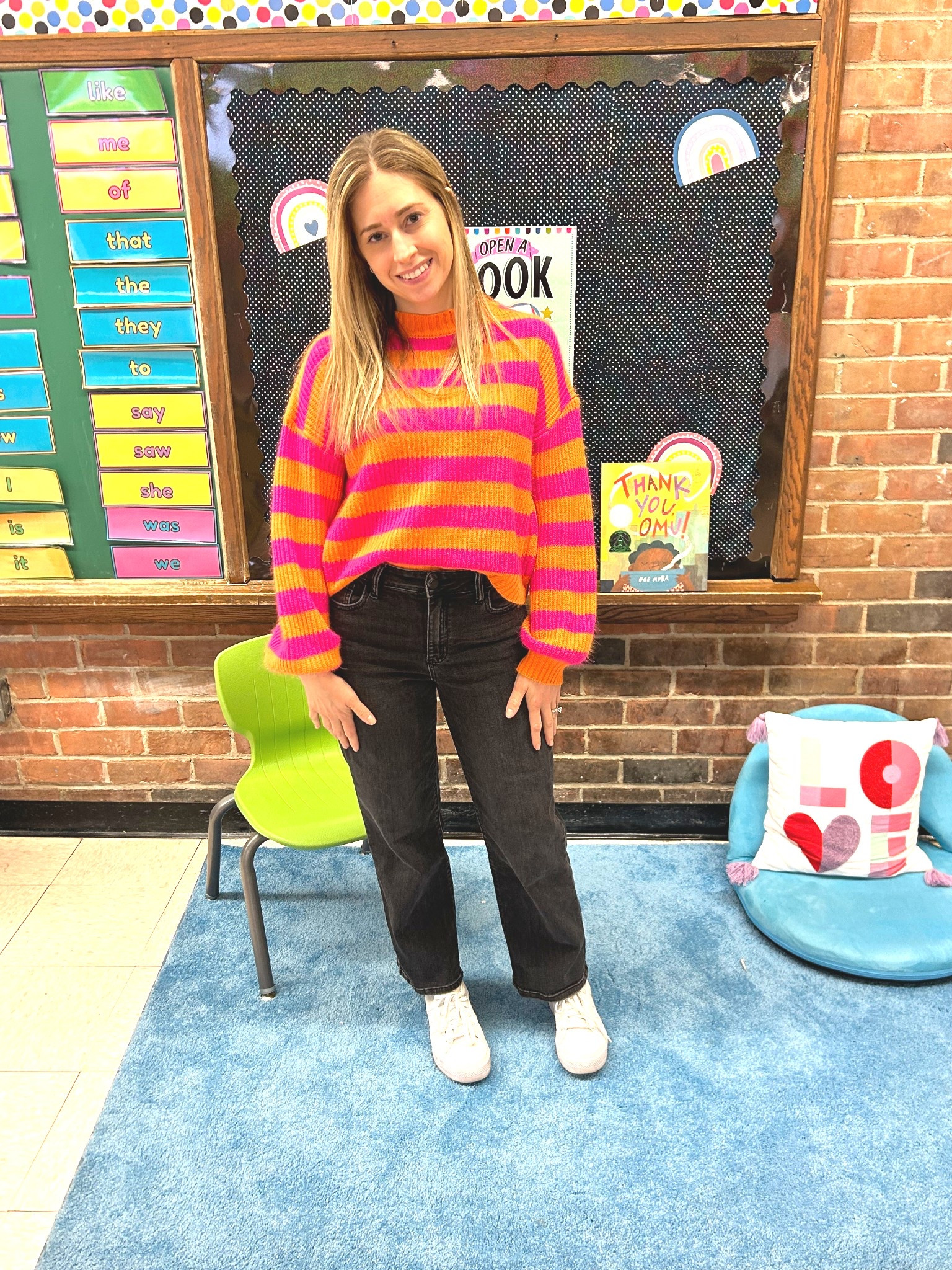 Sick of the weather but loving the sweater 

#LTKFindsUnder50 #LTKSeasonal