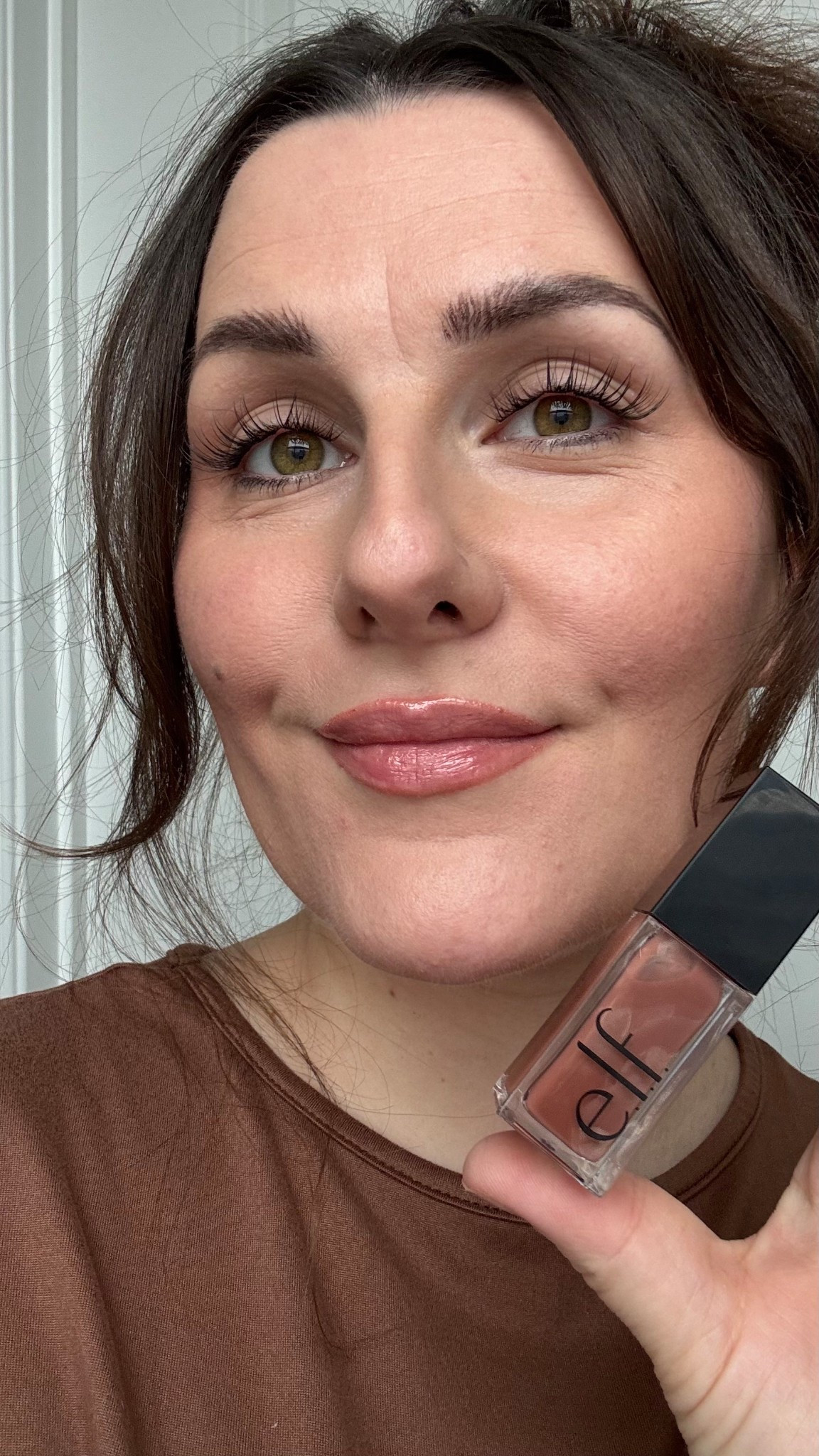 Can we take a second and acknowledge that Elf Cosmetics is definitely underrated?!! 

Literally have a whole full face one with JUST their products. 

#elfcosmetics #makeup #beauty #elf #lipoil #clusterlashes 



#LTKgrwm #LTKselfcare #LTKmomlife