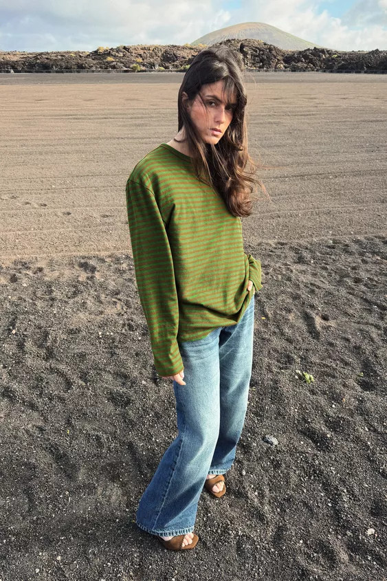 OVERSIZE-T-SHIRT MIT STREIFEN | Zara DE