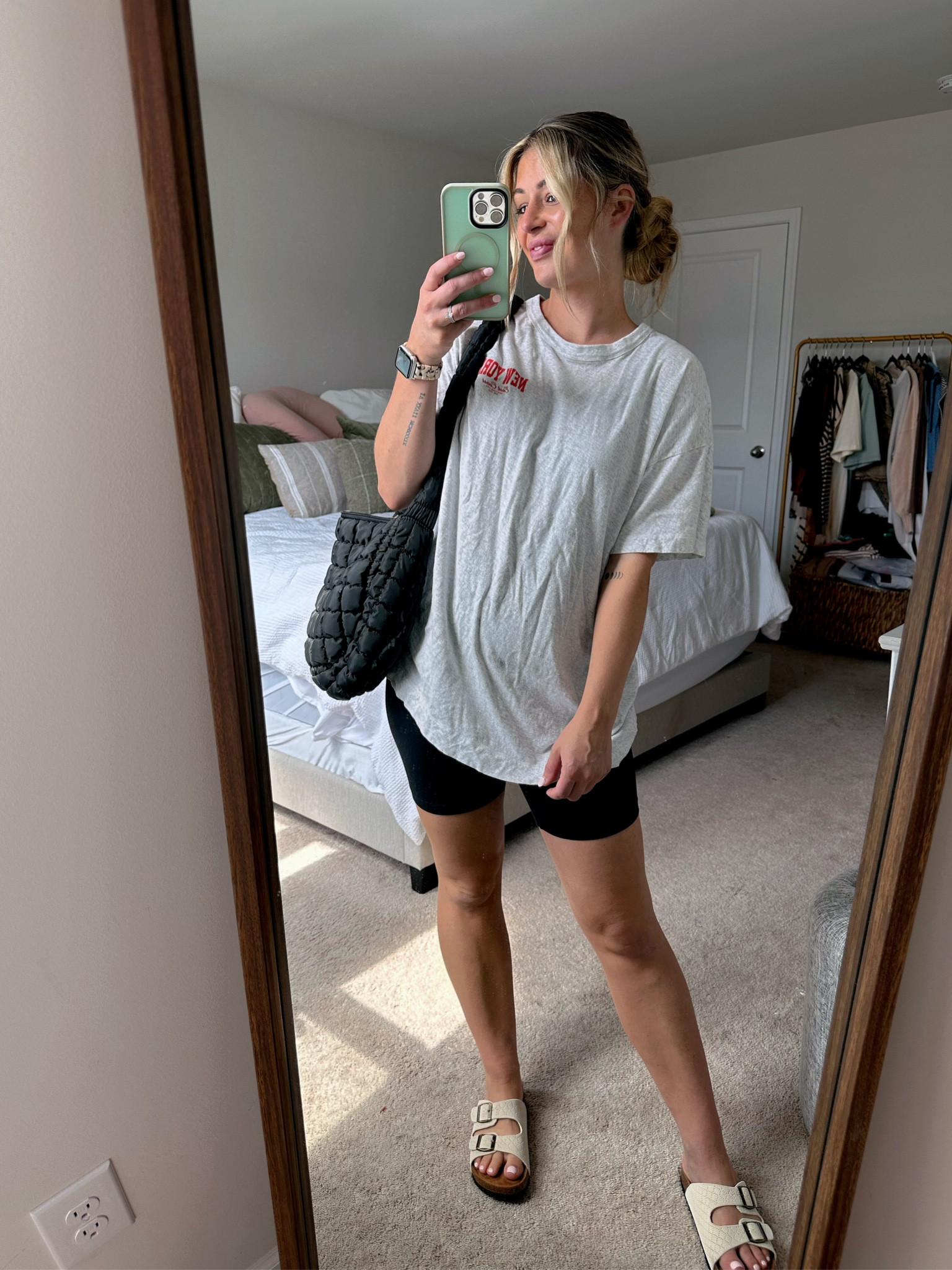 Postpartum outfit idea. Wearing a large in the t shirt from old navy!



#LTKMidsize #LTKStyleTip #LTKU