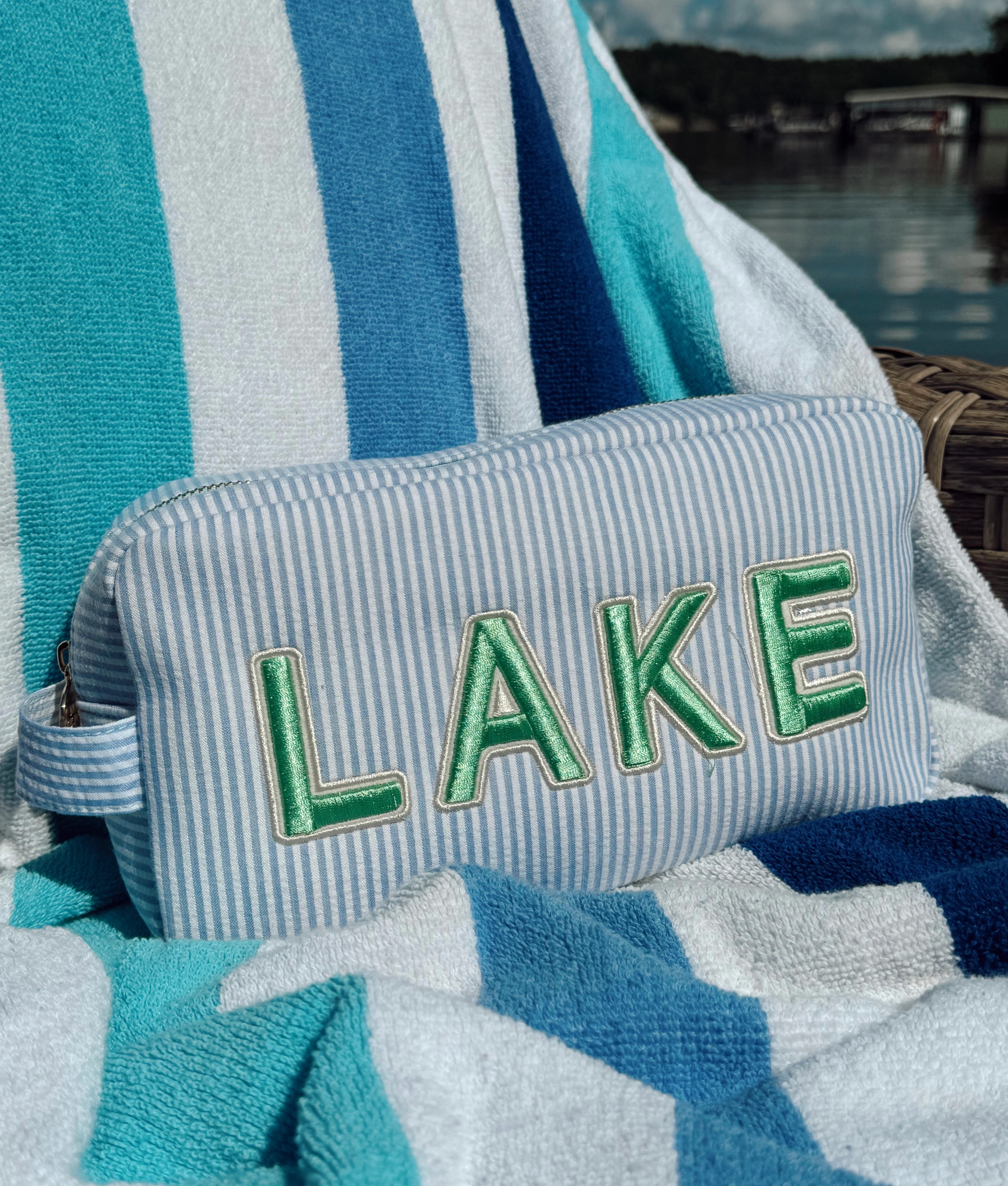 Lake - Blue SeerSucker Large | KenzKustomz