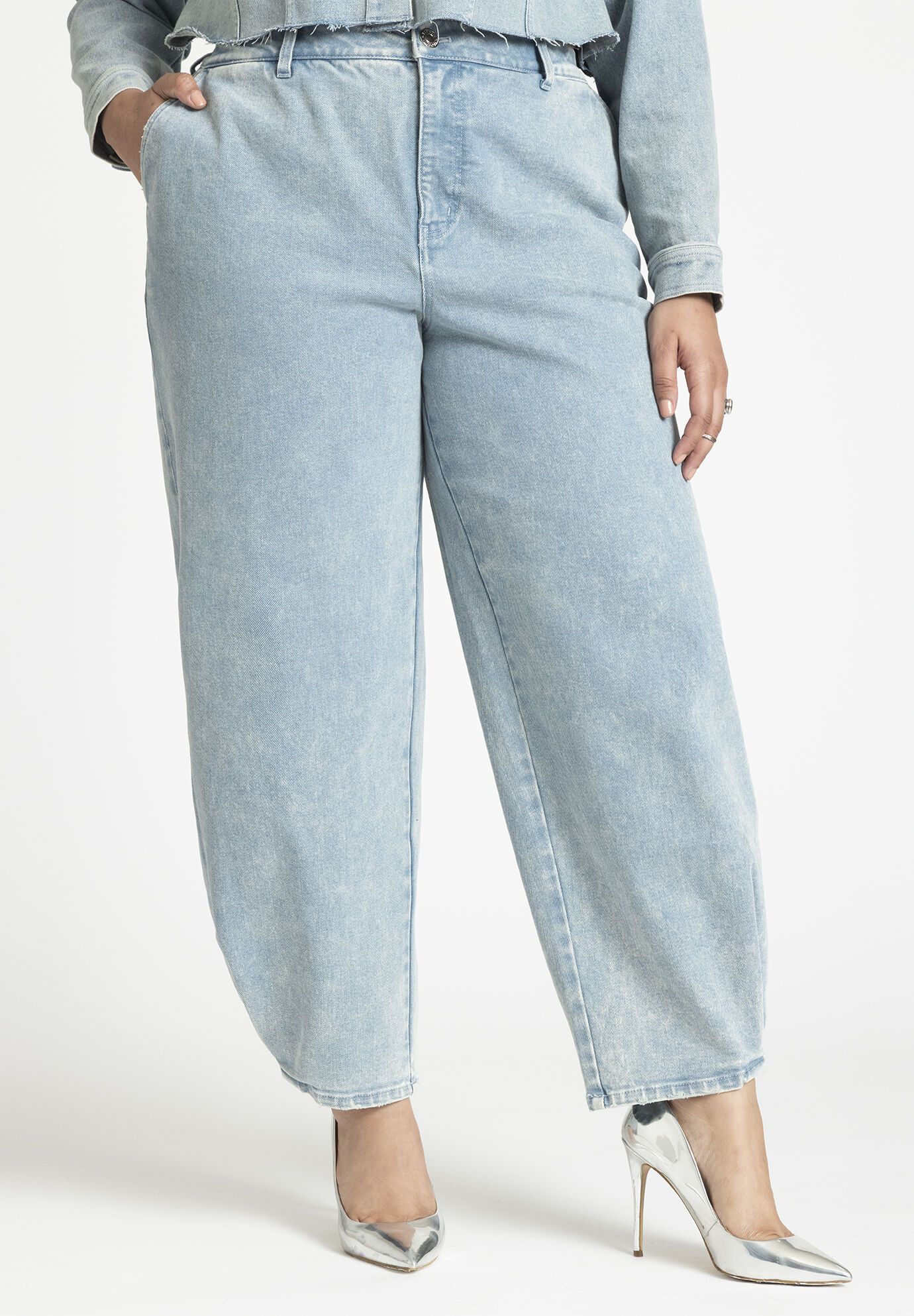Slouchy Distressed Jean | Eloquii