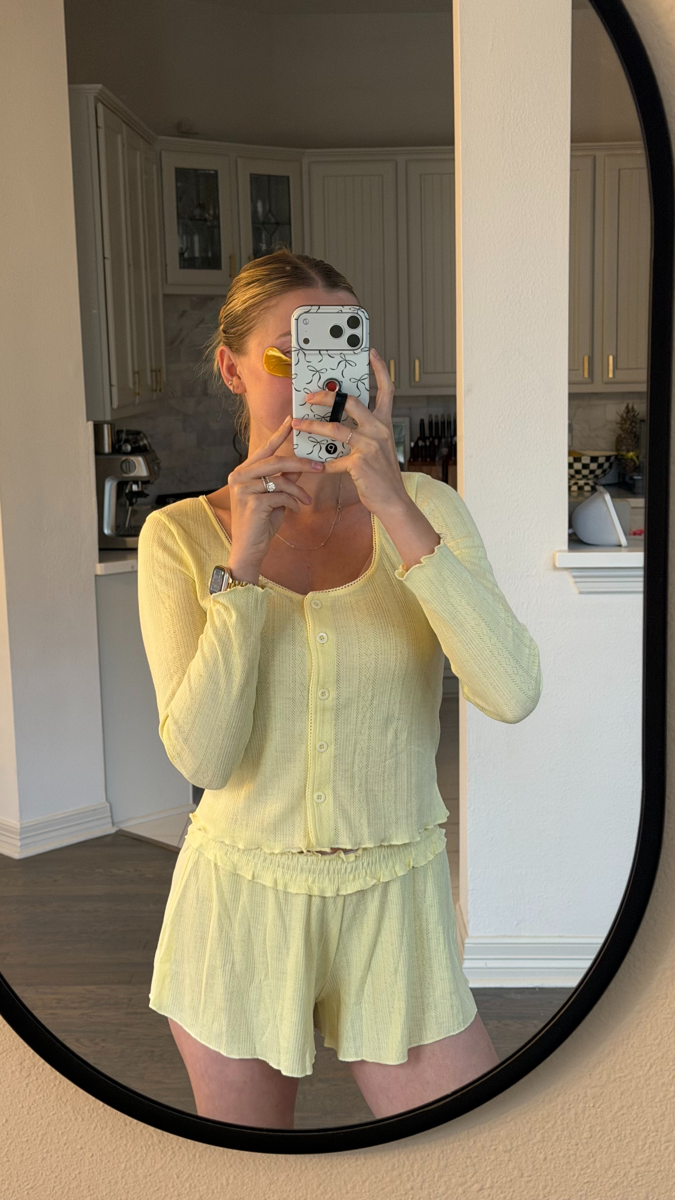 Comfy pajama or lounge set! Size S
 

 