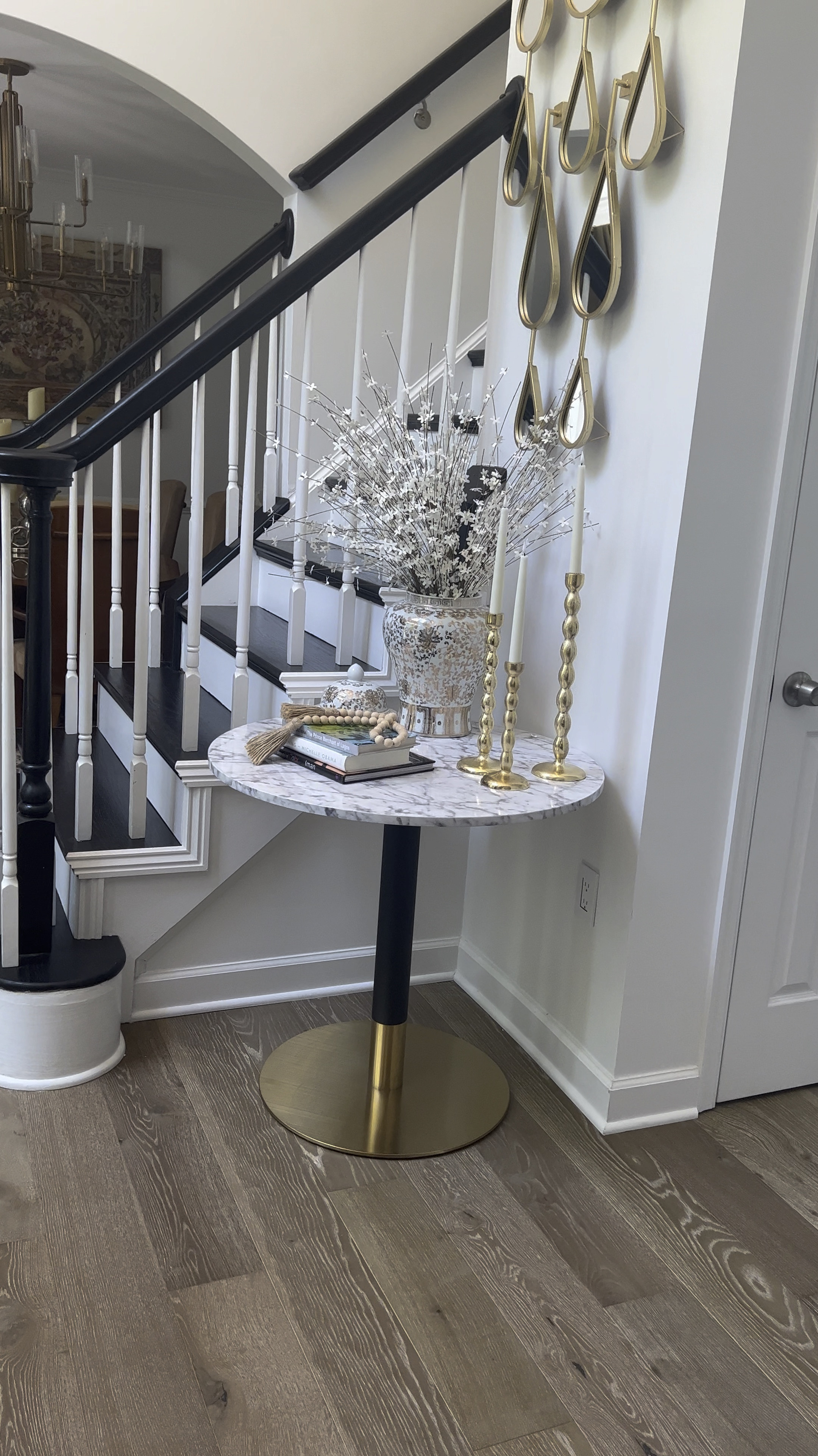 Entryway decorating ideas #entryway #entrywaydecor

#LTKCyberWeek #LTKhome #LTKHoliday