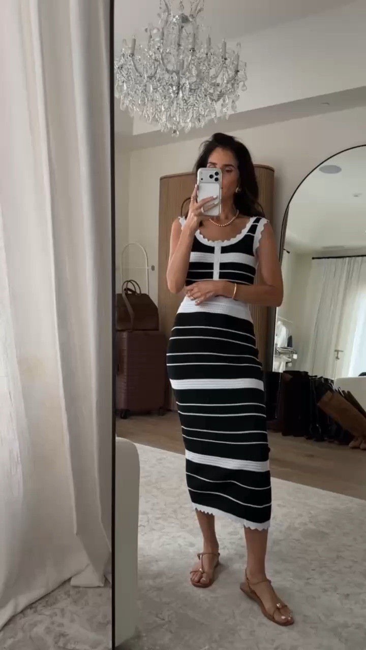If you like more form fitting outfits this set is for you. I’m just shy of 5-7” wearing the size small #stylinbyaylin #aylin #matchingset #amazonfind

#LTKSeasonal #LTKTravel #LTKootd