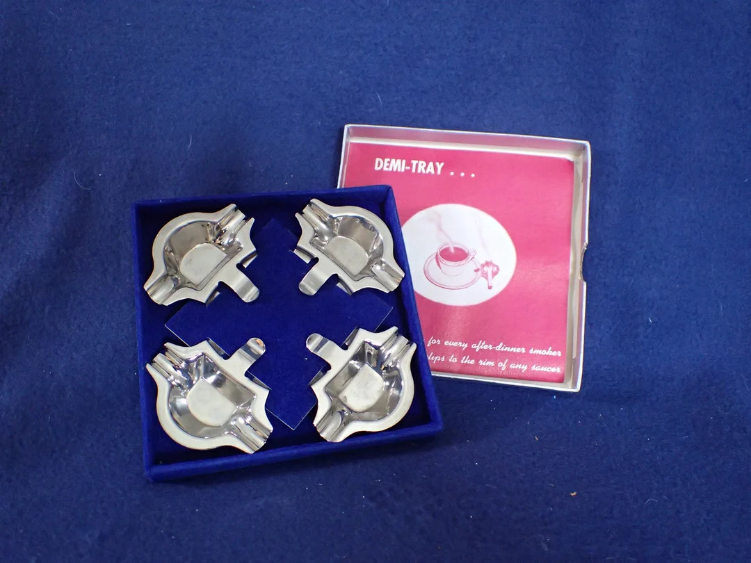 Demi-tray Set of 4 an Ashtray for Every After-dinner Smoker Clips to the Rim of Any Saucer Demi-t... | Etsy (US)