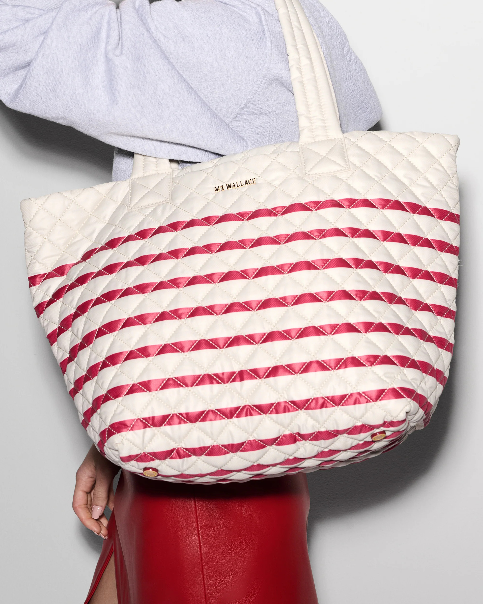 Sanshell/Apple Charter Stripe Medium Metro Tote Deluxe | MZ Wallace
