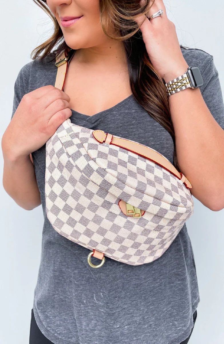 Weekend Checklist White Checkered Fanny Pack | Apricot Lane Boutique