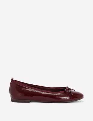 Boden Women's Patti Round Toe Ballet Flats in Red | Size 40 | Boden (US)