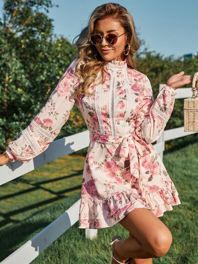 Eilly Bazar Floral Print Lantern Sleeve Contrast Lace Detail Ruffle Hem Dress | SHEIN