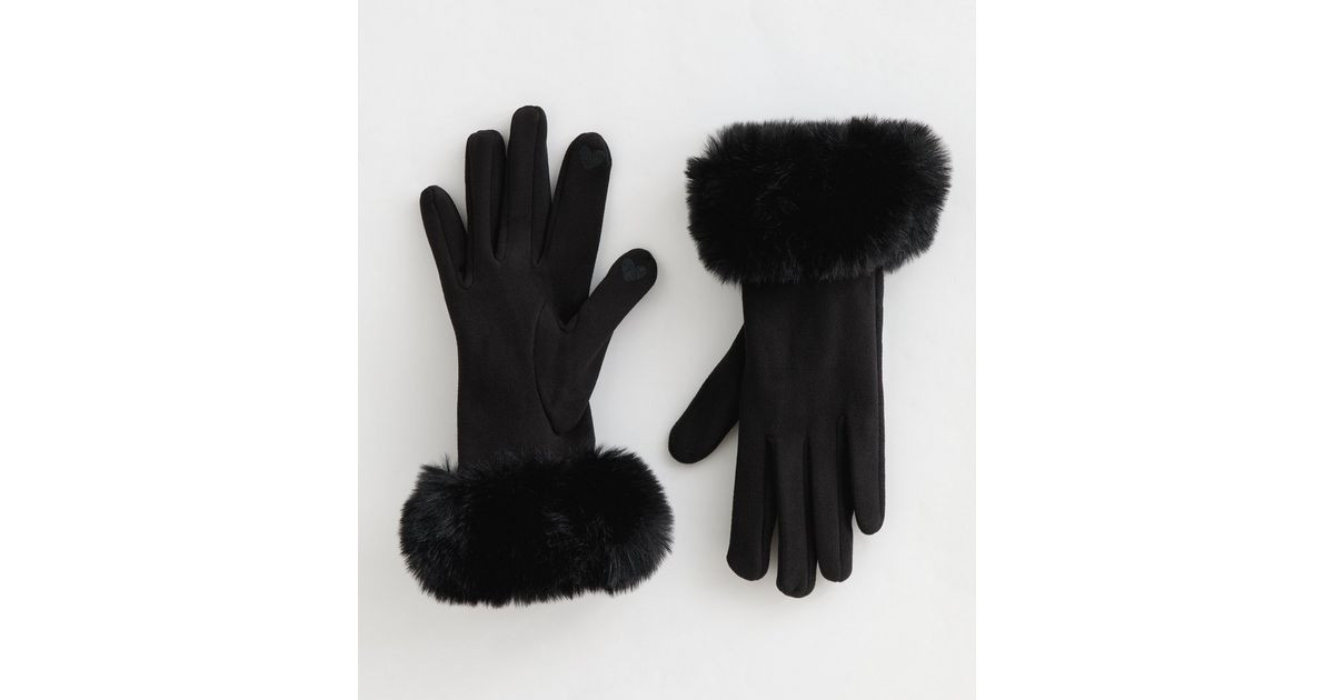 Black Faux Fur Trimmed Heart Detail Gloves | New Look | New Look (UK)