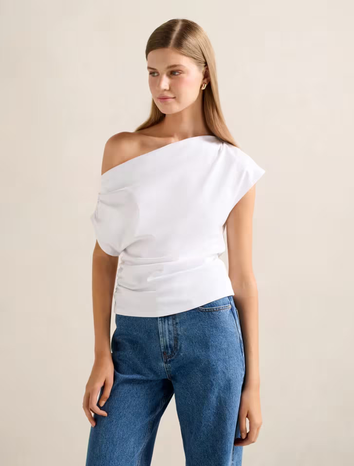 Lachsley Tipped Shoulder Tee | Forever New (AU)