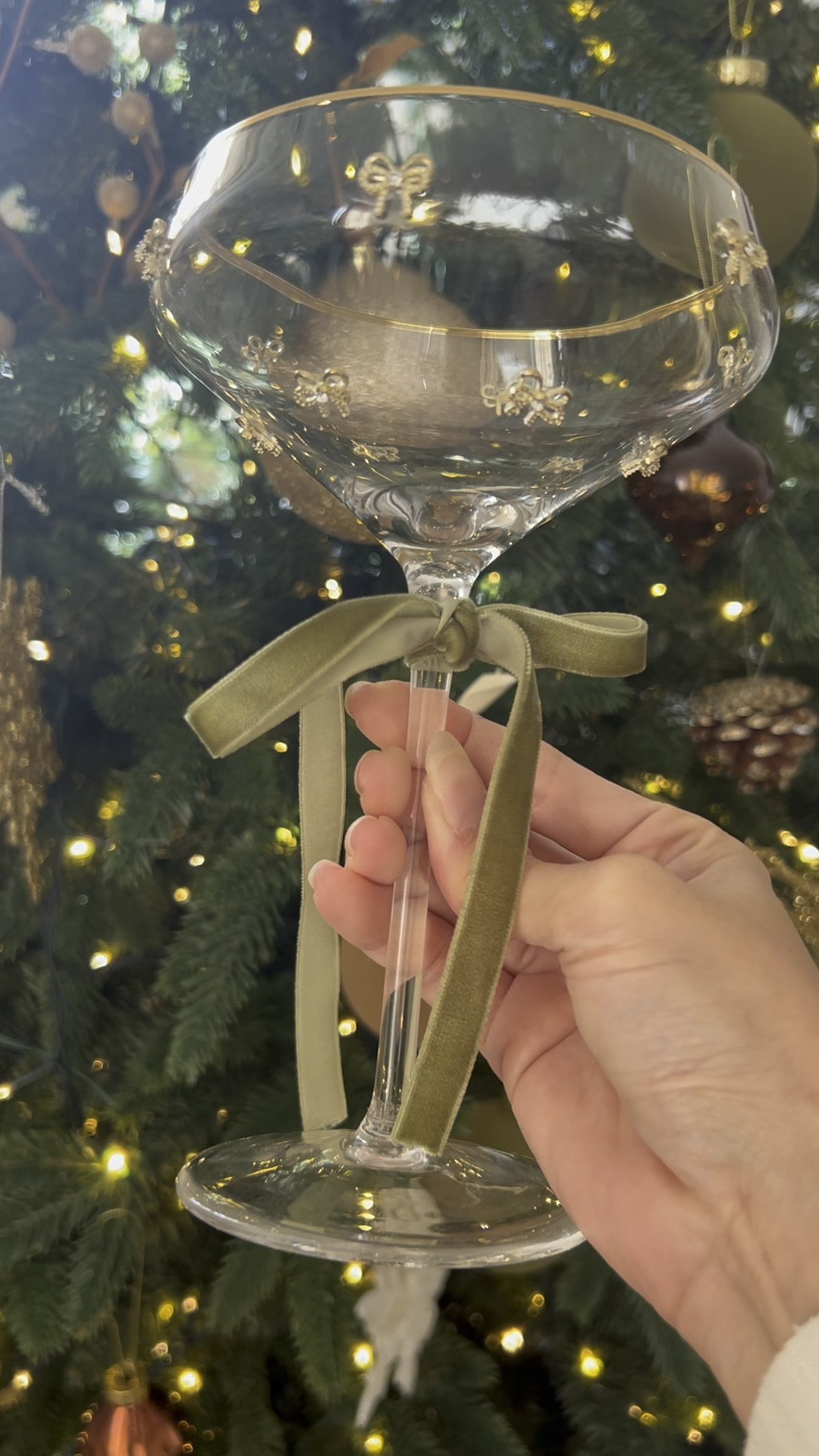 I found the cutest bow glasses from HomeGoods but don’t worry if you can’t find them! I got you 🎀🙌🏼, you can do a super simple DIY and make them for super cheap 😍!  This would also make the cutest hand made gift! 

#LTKSeasonal #LTKHome #LTKHoliday