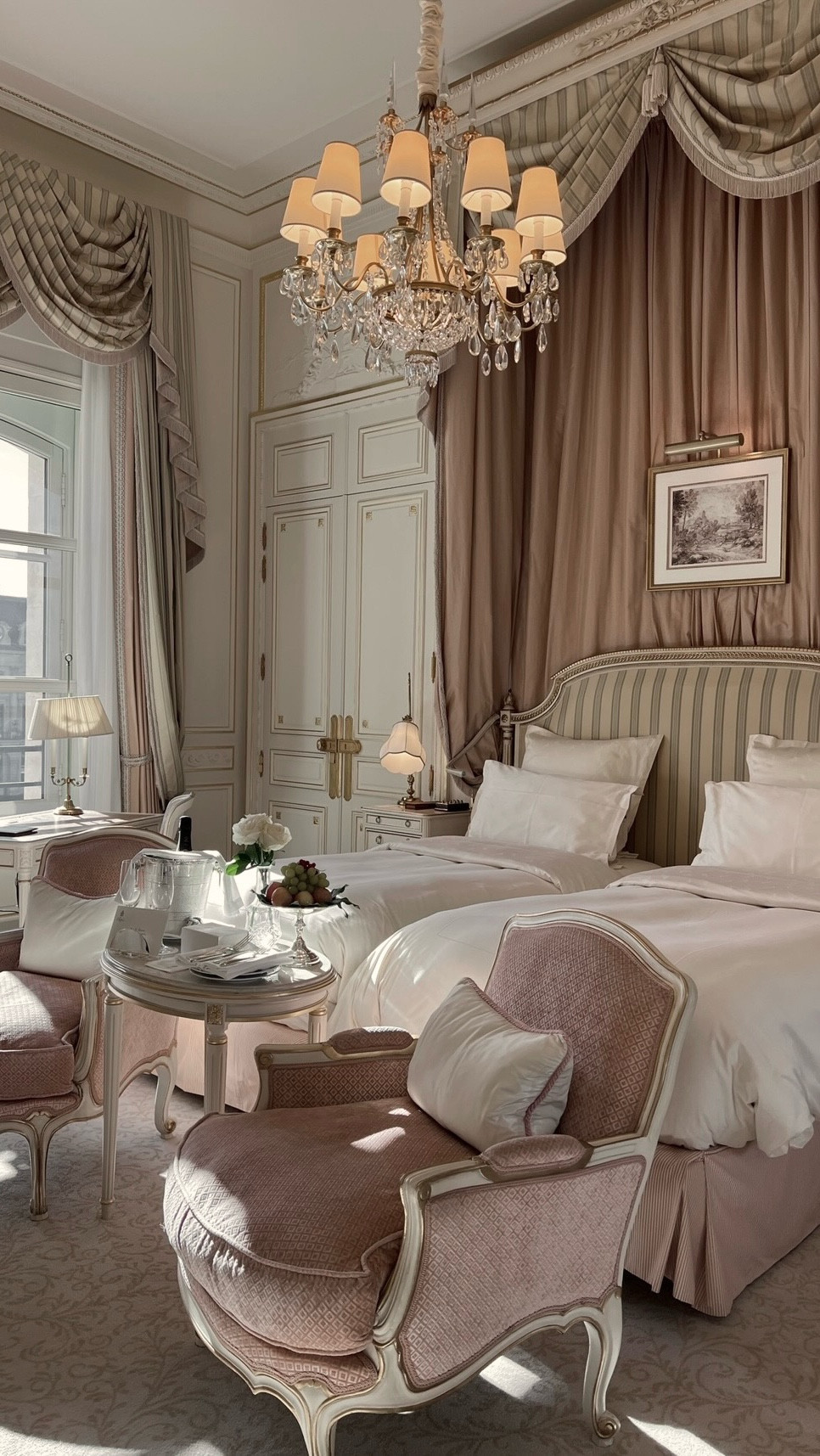 Pack with me for two days in a very special place! Any guesses? 

#LTKWorkwear #LTKHoliday #LTKTravel