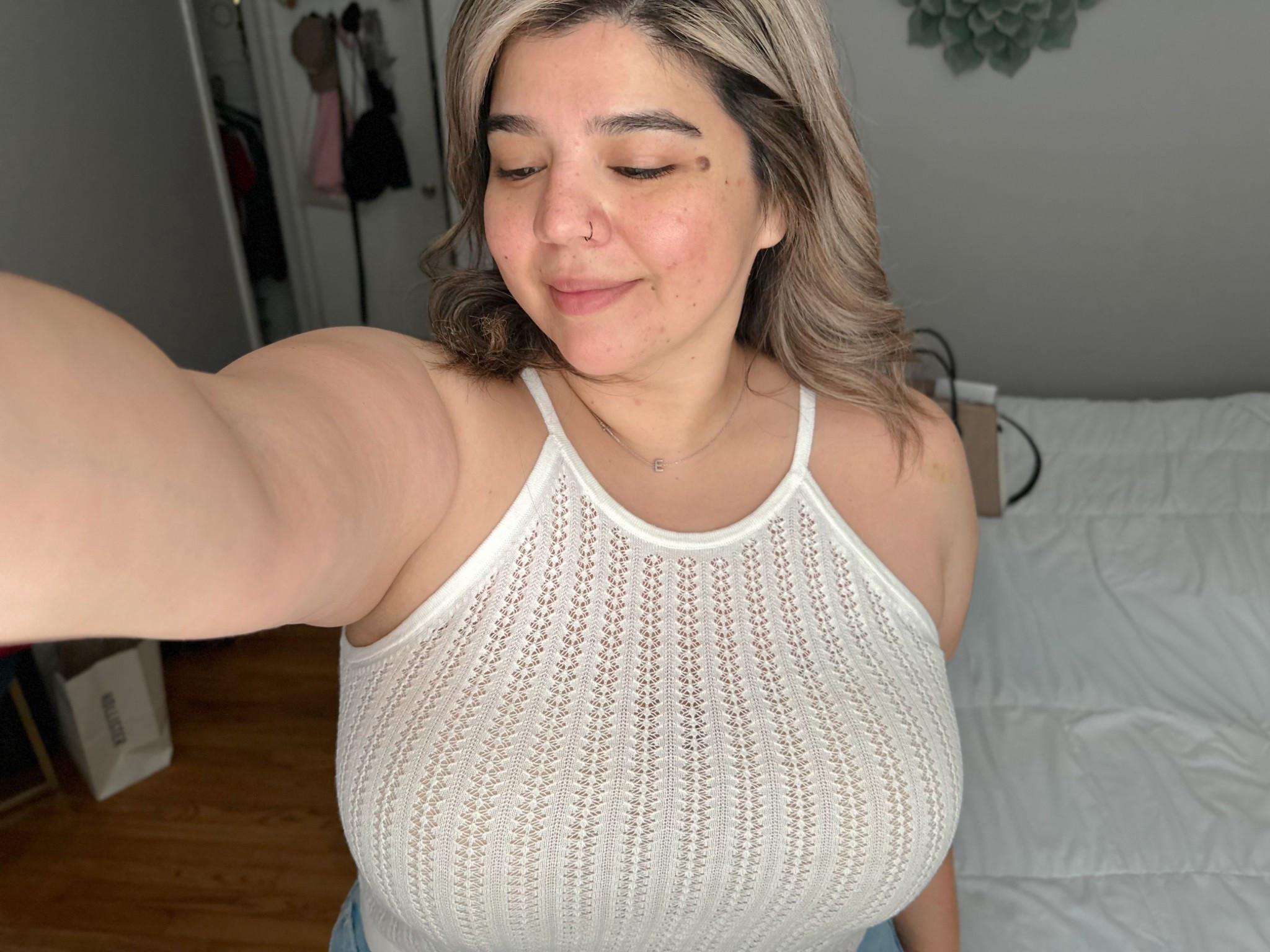 This top was givinggggg 🤌🏼 wearing a size XL. I also wore a nude strapless bra underneath 

#LTKSaleAlert #LTKPlusSize #LTKStyleTip