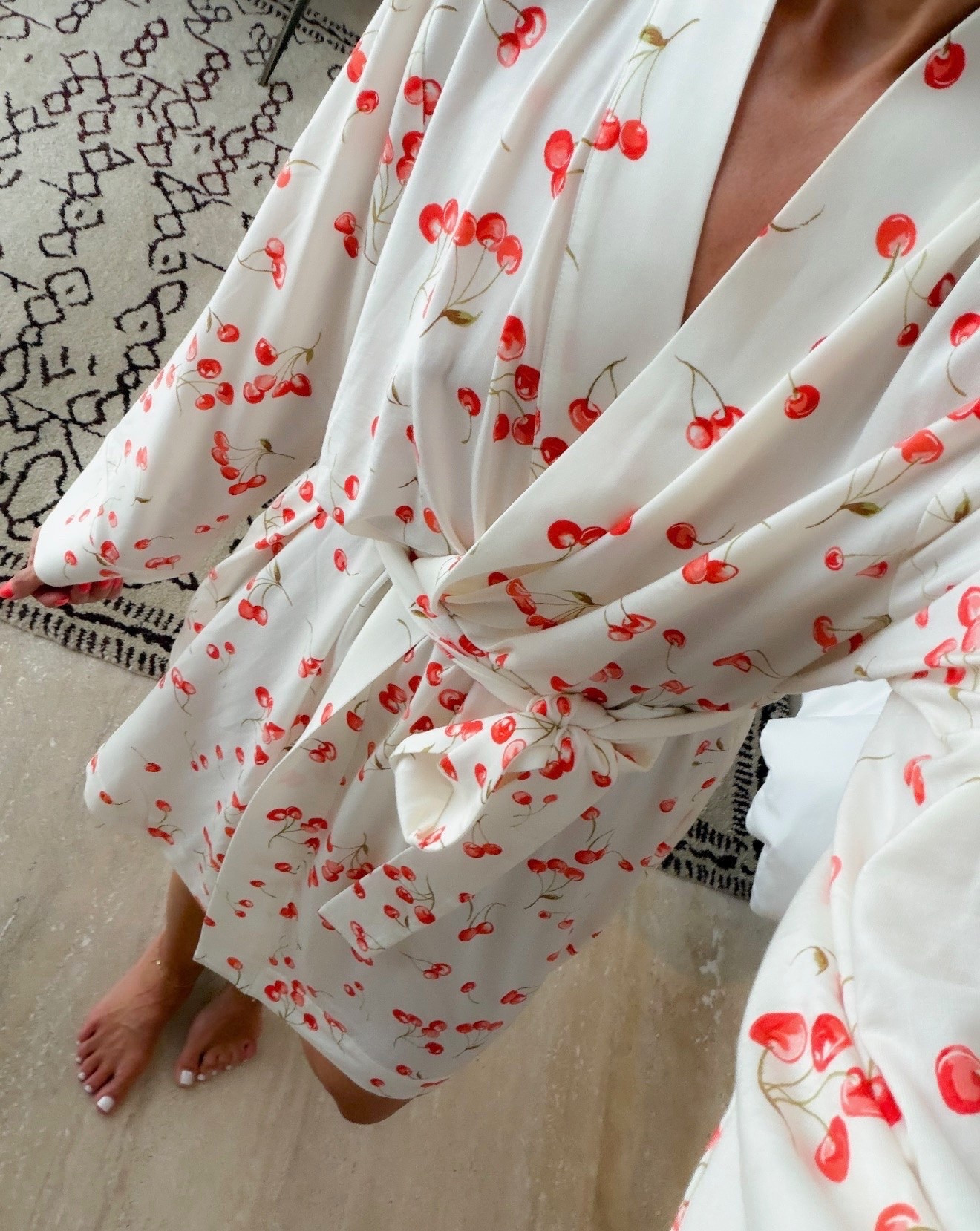 This robe is one of those little everyday luxuries that makes slow mornings and getting ready feel even better. The fabric is lightweight, incredibly soft, and comfortable enough to wear while doing my skincare, makeup, or enjoying a quiet cup of coffee.

robe, cozy robe, soft robe, getting ready robe, morning routine, self care, lounge wear, cozy essentials, home favorites, annabrstyle

#LTKgrwm #LTKselfcare #LTKTravel