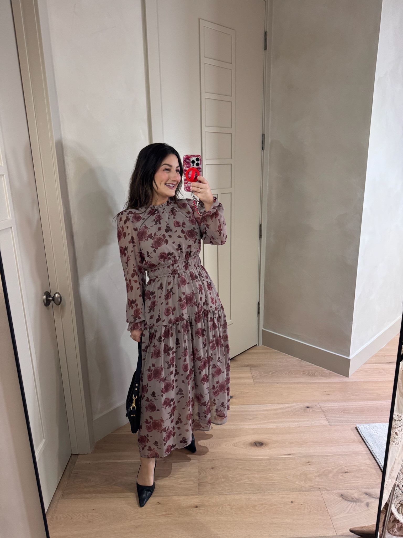 Long sleeve floral dress! 

Size small in color dark khaki and flower 

5'0" 140lbs

#LTKPetite #LTKSeasonal #LTKSaleAlert