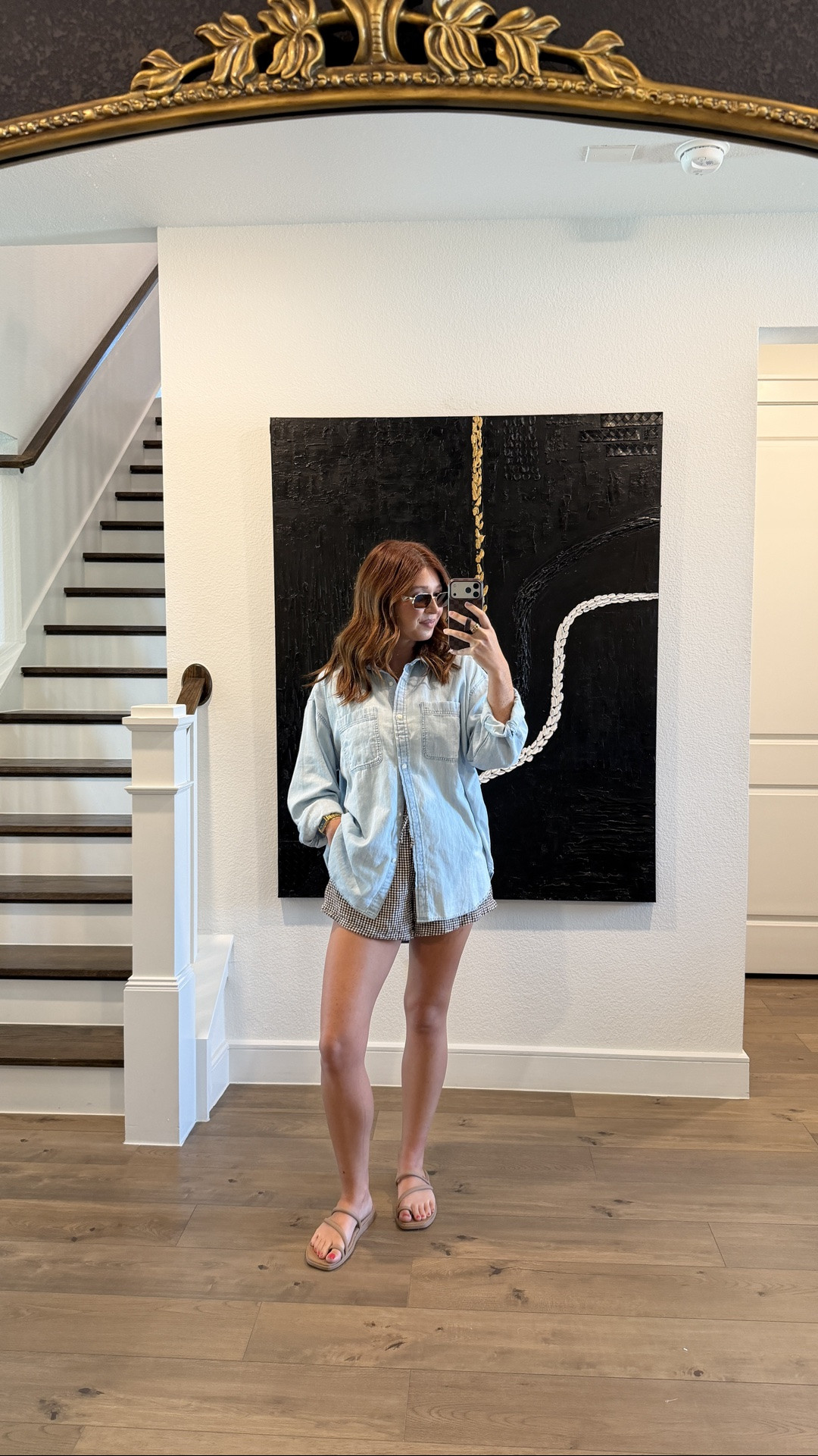 Outfit of the day 
@Aerie denim shirt (size m & very oversized)
@abercrombie cotton shorts (size M)

#LTKootd