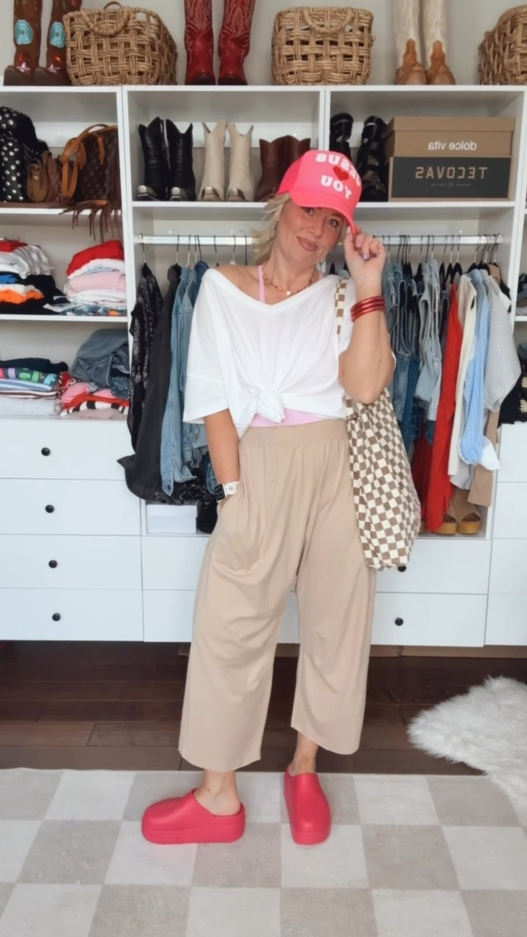 This Amazon set compared to the free people one is so good! The pants are the comfiest and so cute to wear separately too! 👏🏼
Free people set - M
Amazon set - sized up to a L  
White v neck tee - M
Pink tank - M/L
Crocs - I size down & I’m in between sizes 


#LTKFindsUnder50 #LTKWatchNow #LTKOver40