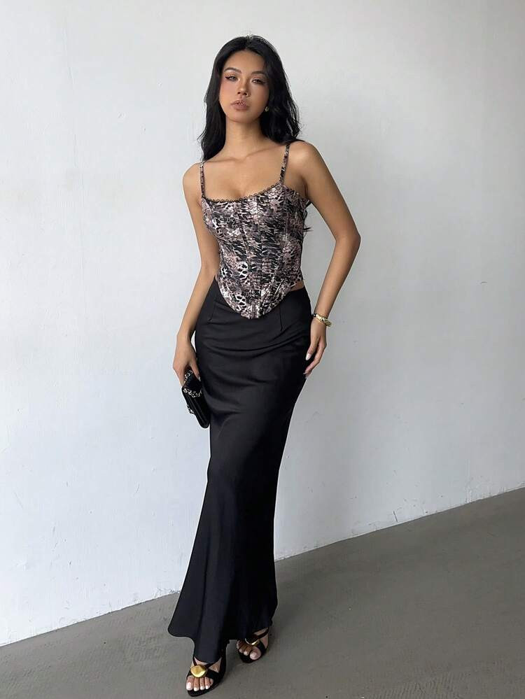 Glamine Sexy Leoparden-Muster Rückenfrei Ärmellos Träger Fischgräten Top, Herbst- Und Winterbekleidung, Urlaubsparty Karneval Top, Streetwear, Frauen Club Top, Date Night Top, Frauen Geburtstags Top, Gehobene Eleganz Top, Party Must-Have Top, Haut Enthüllend, Weihnachtsoutfit | SHEIN