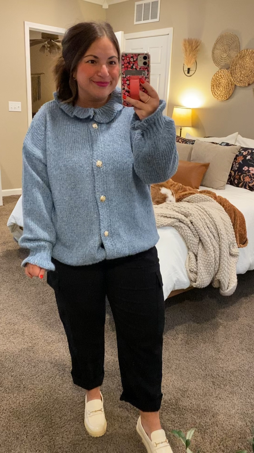 I find myself grabbing anything that has color to get me though these dreary winter days! This cardigan is the perfect pop of Spring!

clogs: fit true to size // wearing a 3 in kids (linking adult sizes as well)
pants: fit true to size // wearing a large
cardigan: fits true to size // wearing a large 

 #LTKMidsize #LTKFindsUnder50 #LTKStyleTip