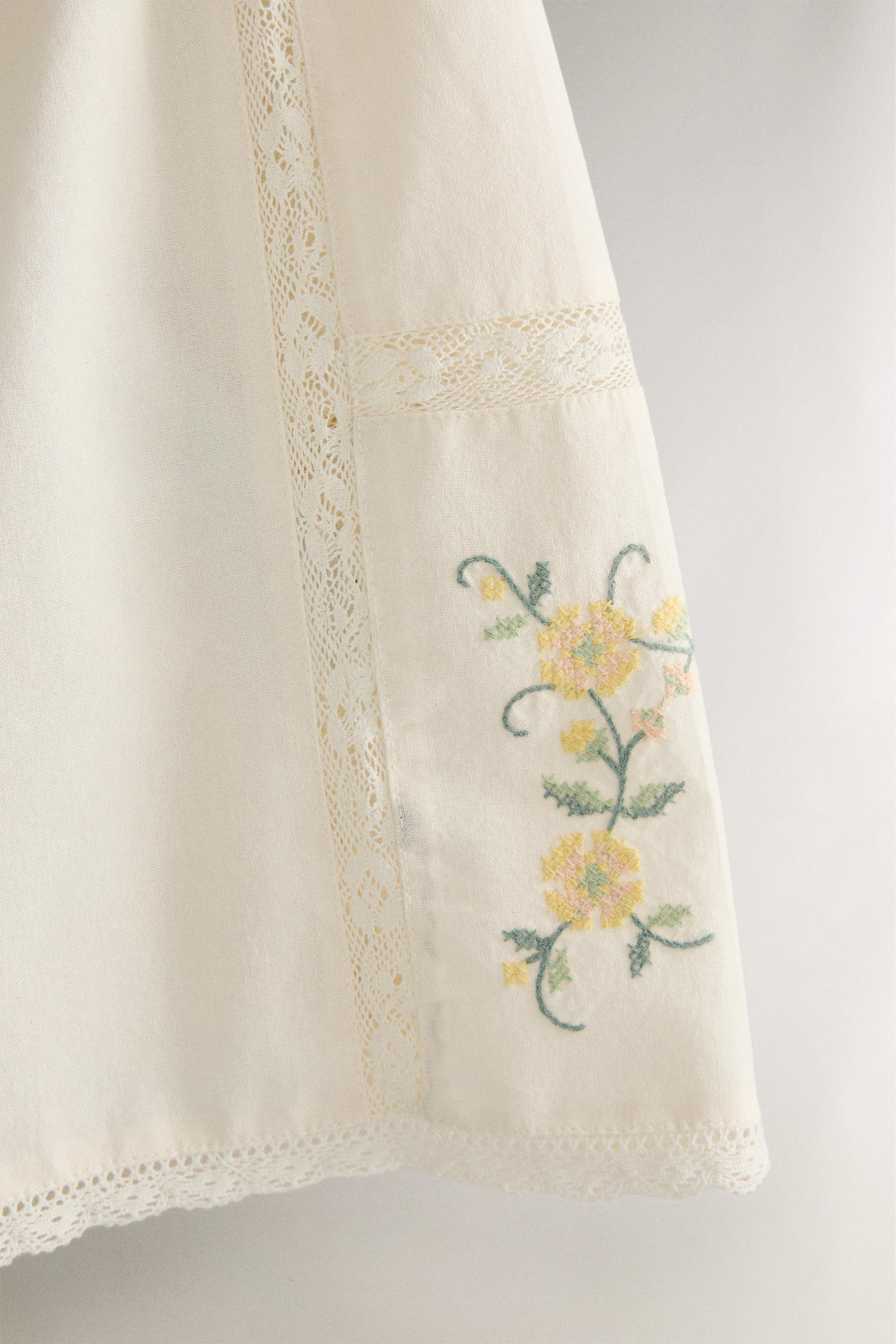 EMBROIDERED COTTON SHORTS | Zara US