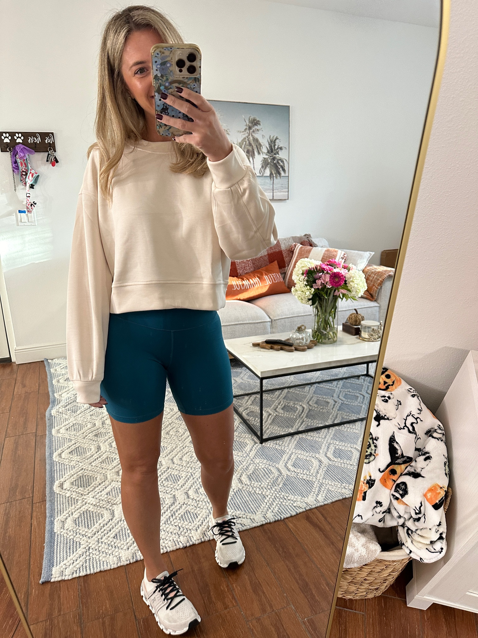 Lululemon dupes - softstreme perfectly oversized cropped crew & align shorts 

Top - small
Bottom - xsmall 

#LTKFindsUnder50 #LTKActive #LTKFitness