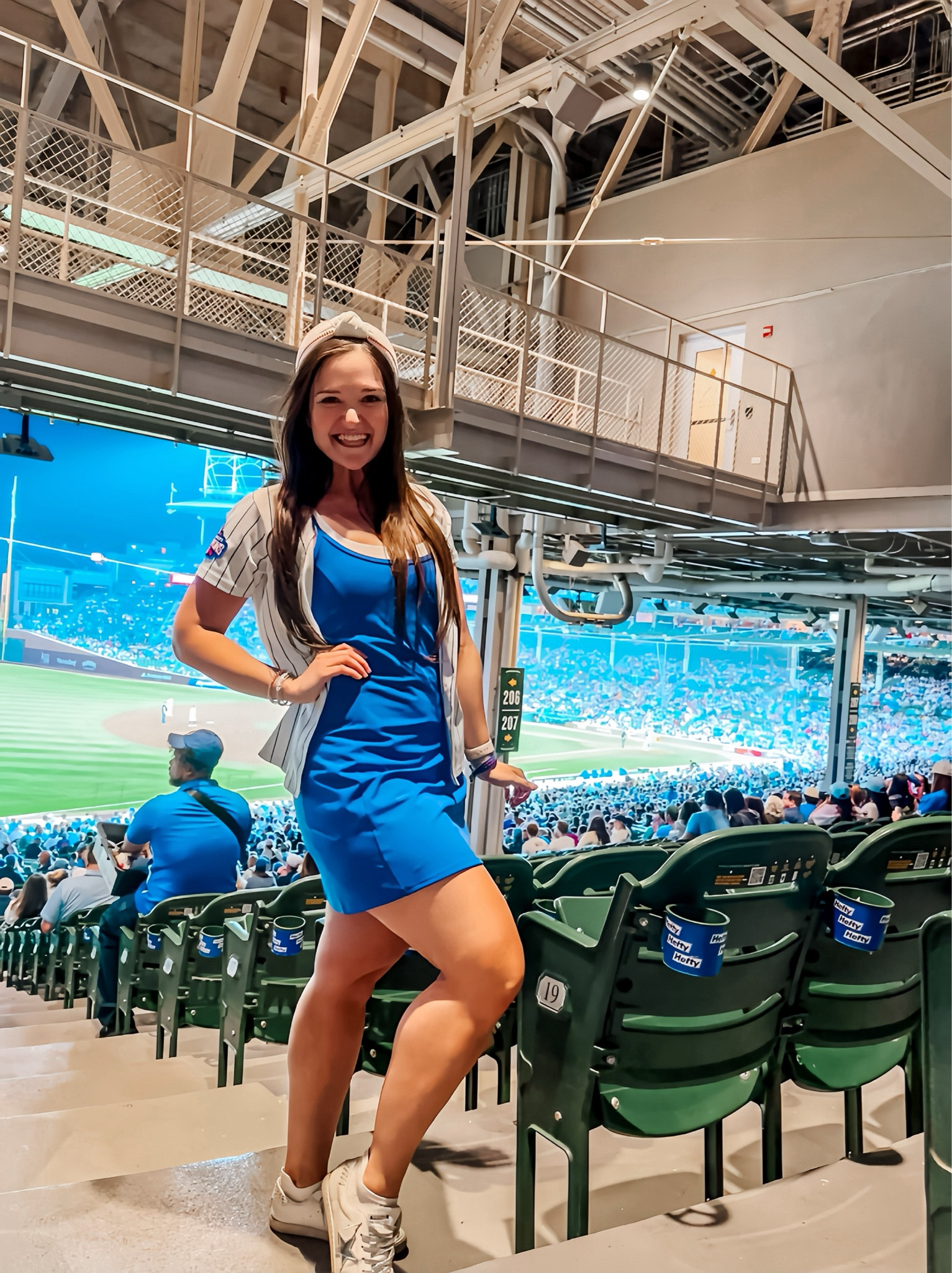 Cubs game day fit! 🐻⚾️💙

#LTKStyleTip #LTKActive #LTKFitness