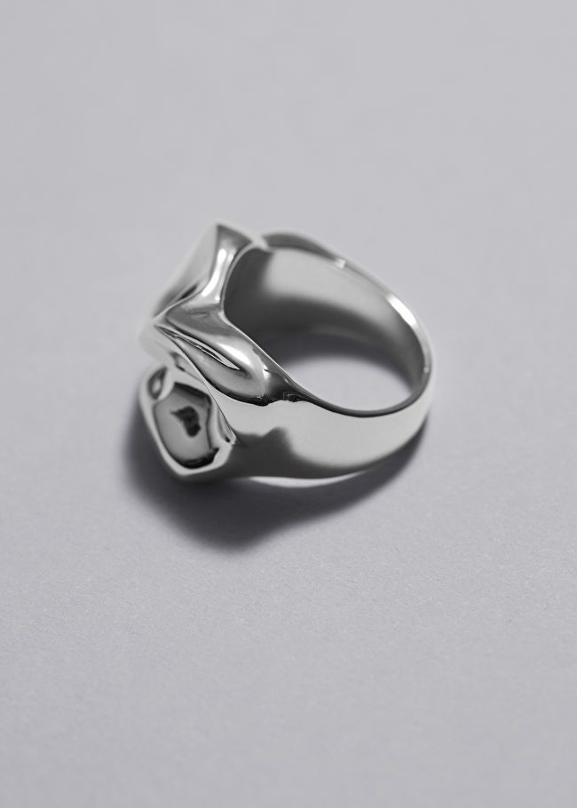 Sculptural Draped Ring | & Other Stories (EU + UK)