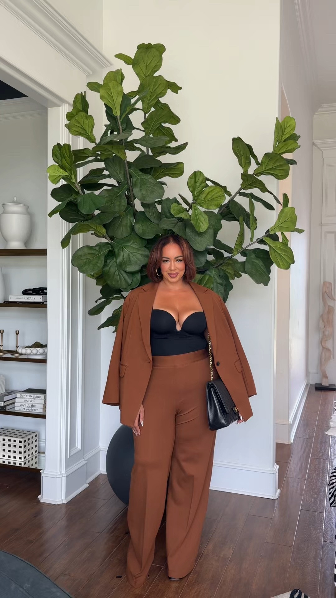This @Spanx suit is stunning! I wear a 1X in the pants and the blazer (definitely size up one size) use code ROCHELLEXSPANX yto save 15% off
