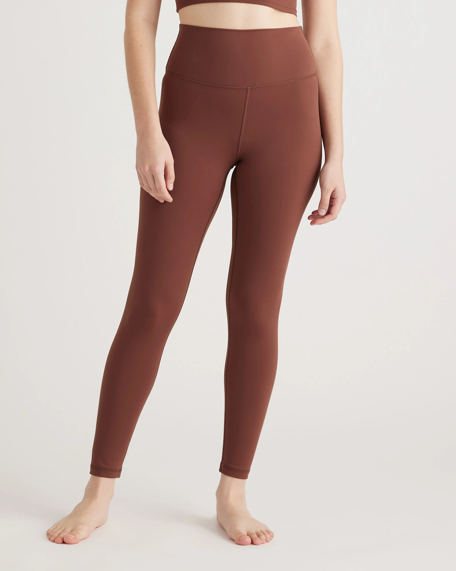 Quince | Women's Ultra-Form High-Rise Legging in Espresso, Size Medium, Nylon/Spandex | Quince