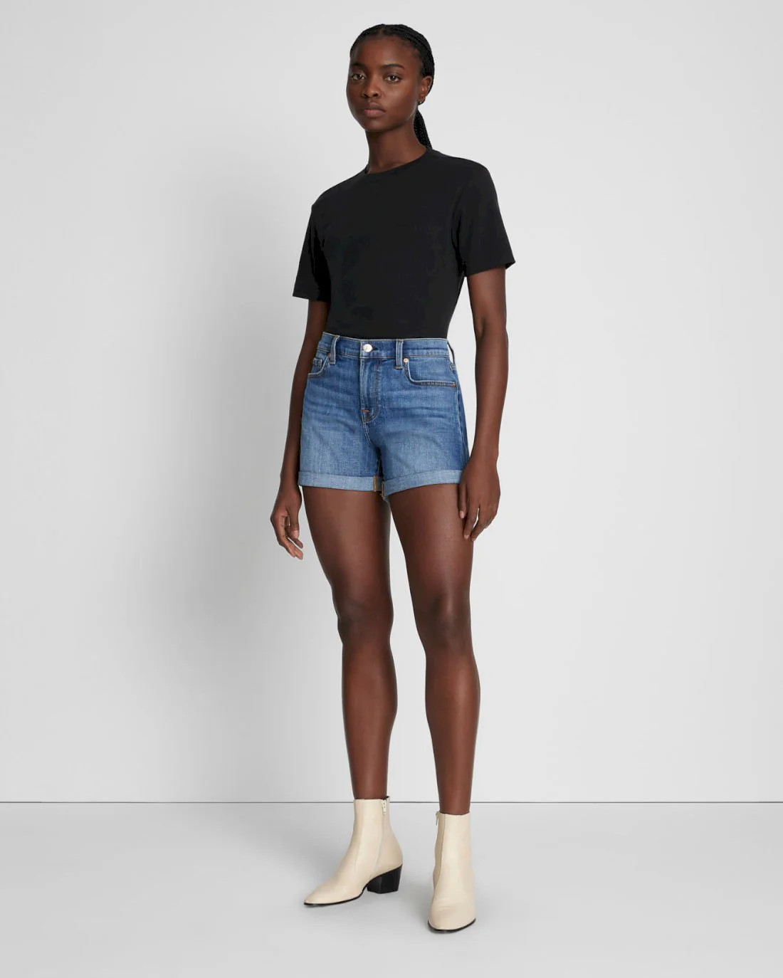 Broken Twill Mid Roll Short in Bright Light | 7 For All Mankind