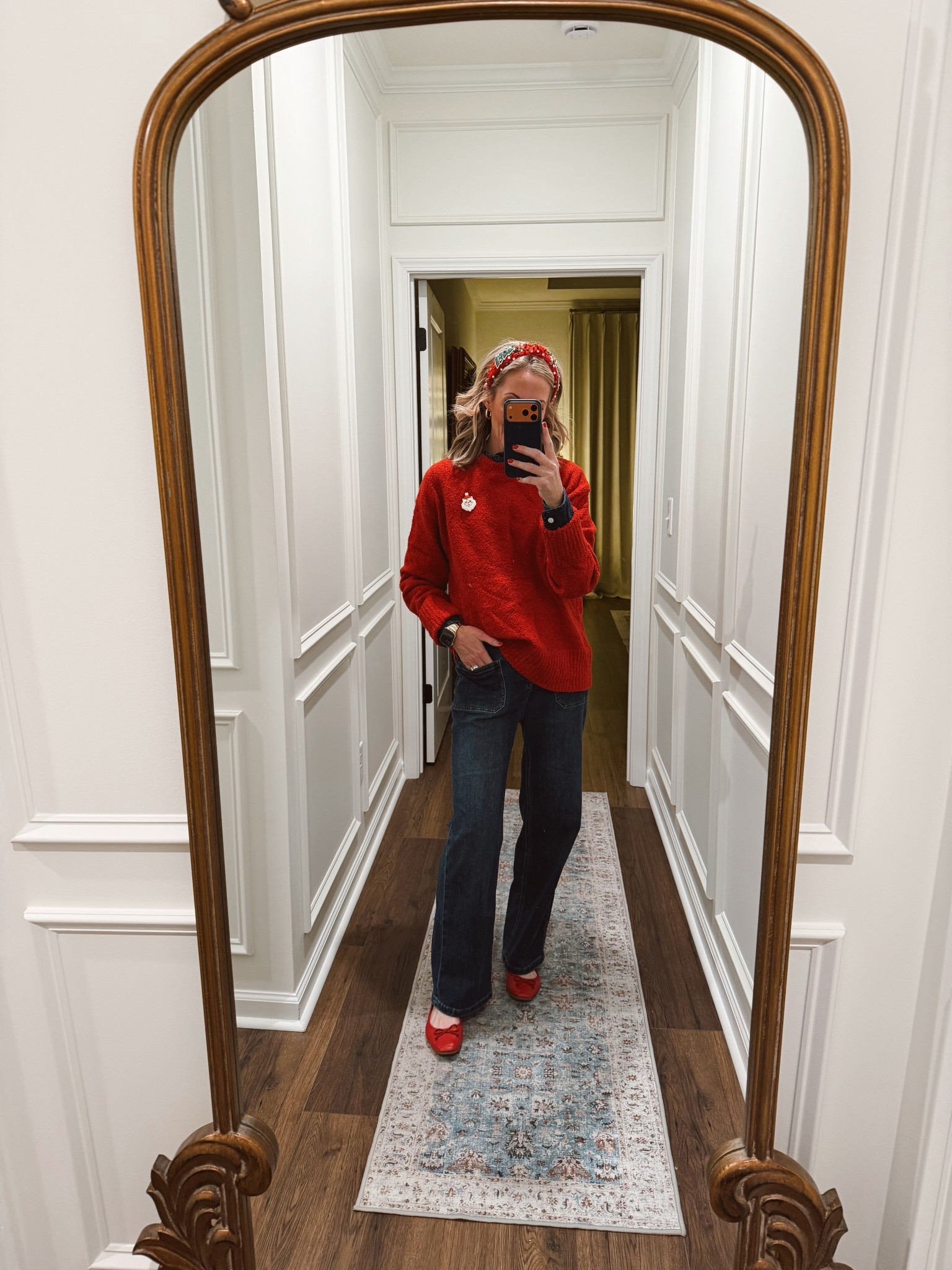 Holiday dressing, but make it real life festive.
From cozy Christmas knits to classic denim layers and a bow-front moment that feels straight out of a holiday movie 🎁❤️ These are the kinds of pieces you can wear all season long — mixing comfort, color, and just the right amount of cheer. Whether you’re running errands, heading to school or work, meeting friends for coffee, or dressing up for a holiday party, these outfits prove you don’t need a closet full of “one-time” looks to feel festive.
Every single piece is wearable, repeatable, and merry in the best way.


#LTKdayinmylife #LTKmomlife #LTKgrwm