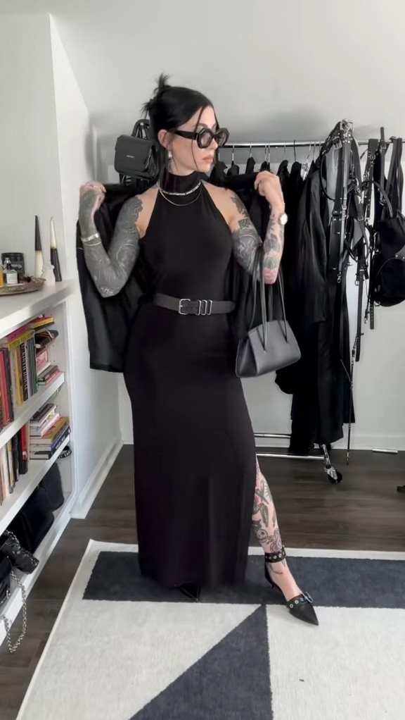 One dress 3 ways. Beach, Corp goth & night out. 

#LTKWedding #LTKParties #LTKSummerEdit