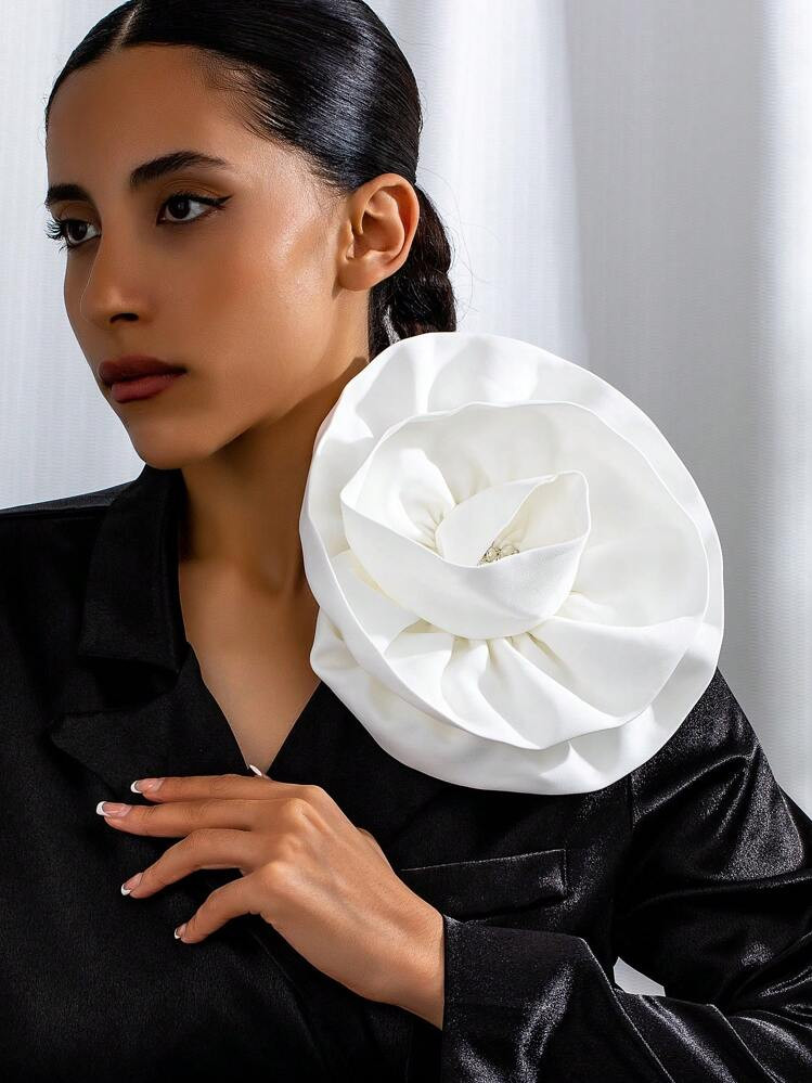 1pc Women Fashion Minimalist Large Size Brooch, Versatile For Daily, Party And Festival Wear | SHEIN