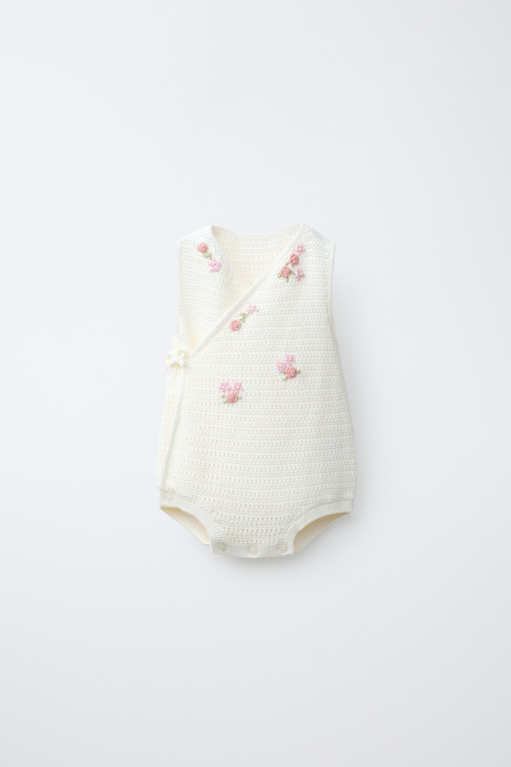FLORAL EMBROIDERED KNIT ROMPER | Zara US