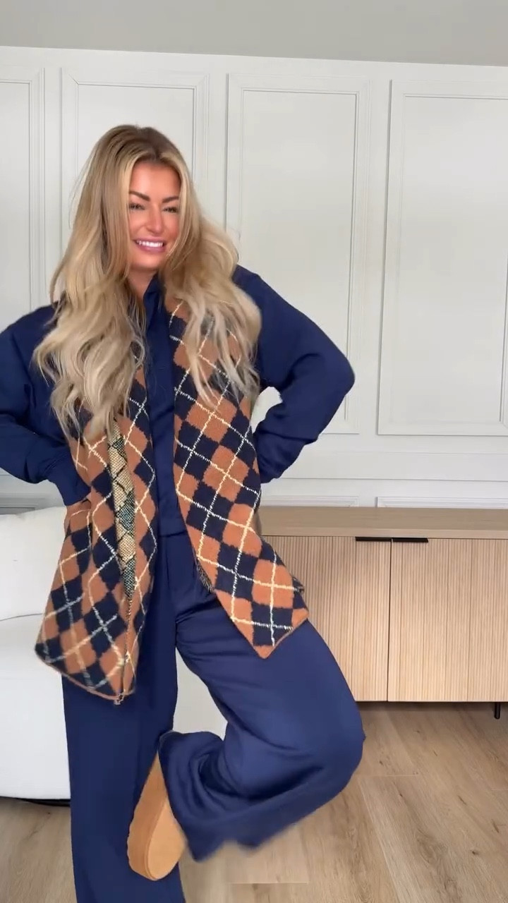 Aerie new arrivals! I am seriously so in love!!! All comfy causal and cute!

Size medium in tops
The turtle neck size extra small
Leggings- medium
Pants- small! 

Aerie outfits, Aerie haul, Aerie try on, Aerie loungewear, Aerie leggings, Aerie flare leggings, Aerie sweatshirts, Aerie hoodies, Aerie oversized crewneck, Aerie joggers, Aerie activewear, Aerie fall outfits, Aerie winter outfits, Aerie everyday basics, Aerie comfy outfits, Aerie casual style, Aerie mom outfits, Aerie athleisure, Aerie viral finds, Aerie offline collection, Aerie ribbed leggings, Aerie matching sets, Aerie cozy edit, Aerie holiday outfits, Aerie new arrivals, Aerie best sellers, Aerie affordable fashion, Aerie try-on haul 2025, Aerie capsule wardrobe, Aerie neutral outfits, Aerie travel outfit, Aerie weekend style, Aerie TikTok trending outfits, Aerie Instagram style, Aerie petite friendly, Aerie tall friendly, Aerie budget friendly fashion.







#LTKootd #LTKSaleAlert #LTKFindsUnder50