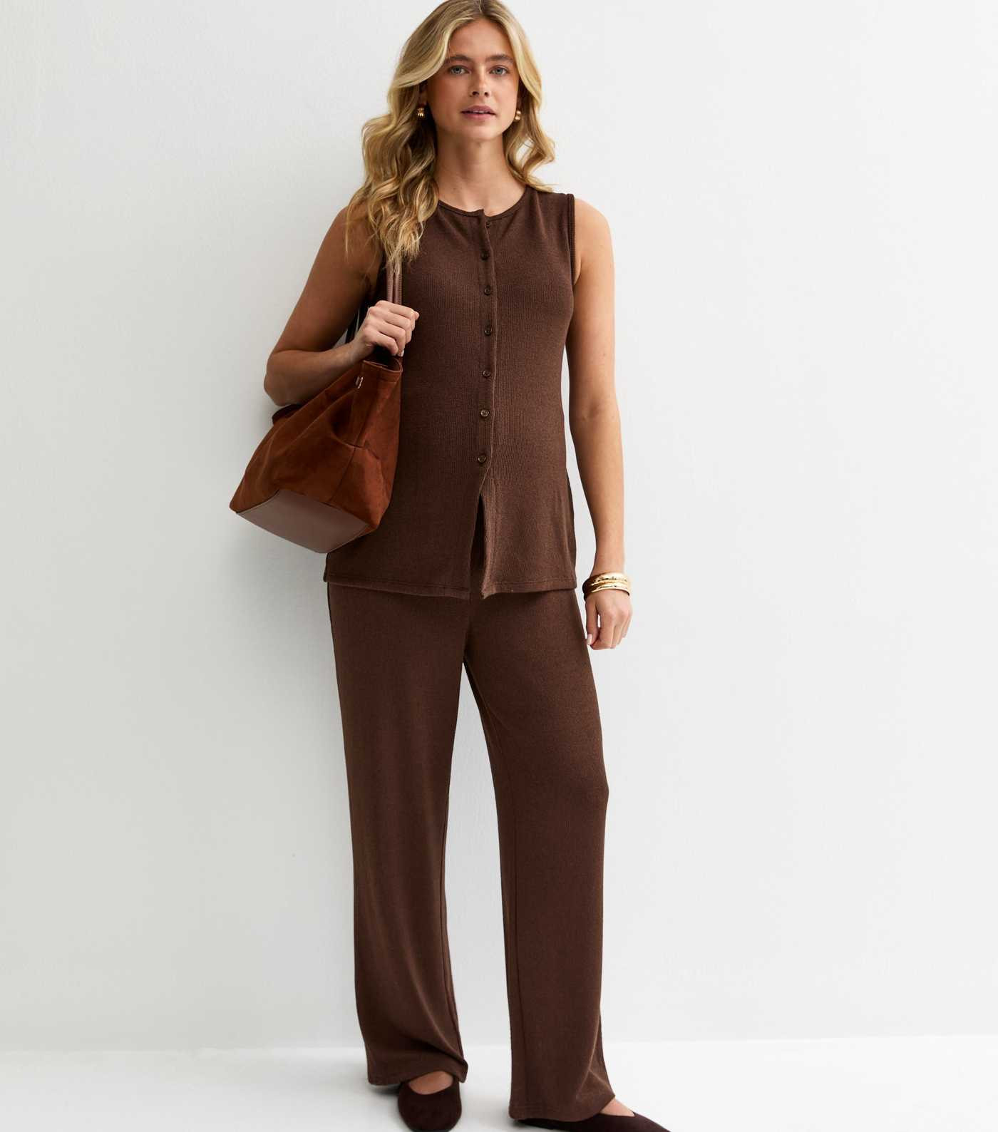Maternity Dark Brown Textured Wide Leg Trousers | New Look | New Look (UK)
